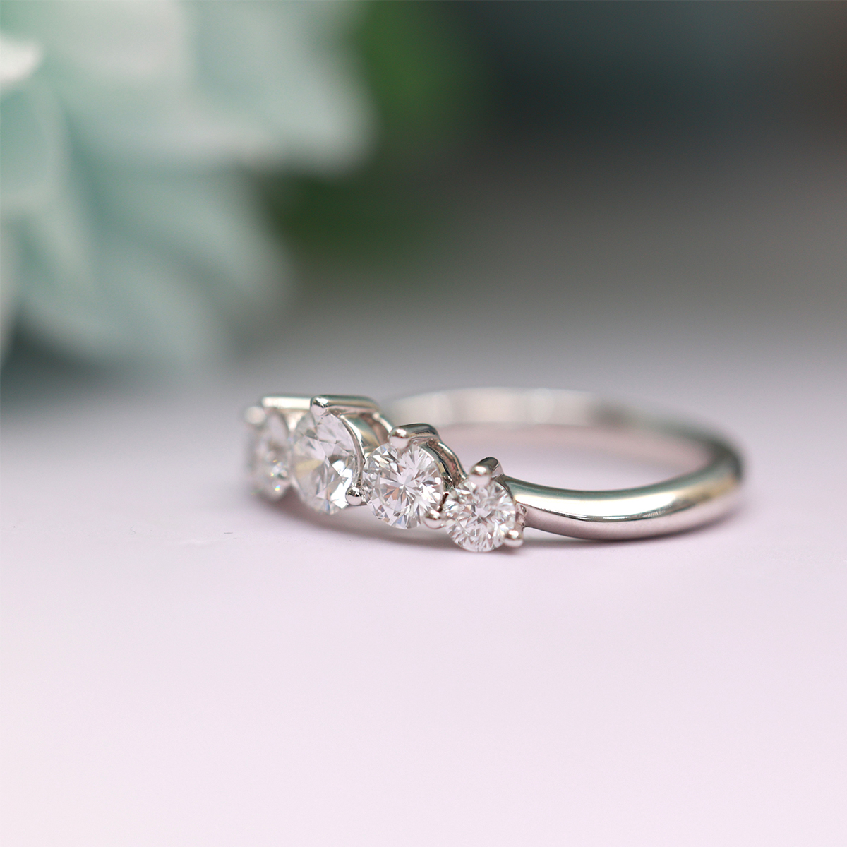 5-Stone Graduated Round Cut Lab Grown Diamond Ring in 18k Gold ( 0.8 Ct Tw)