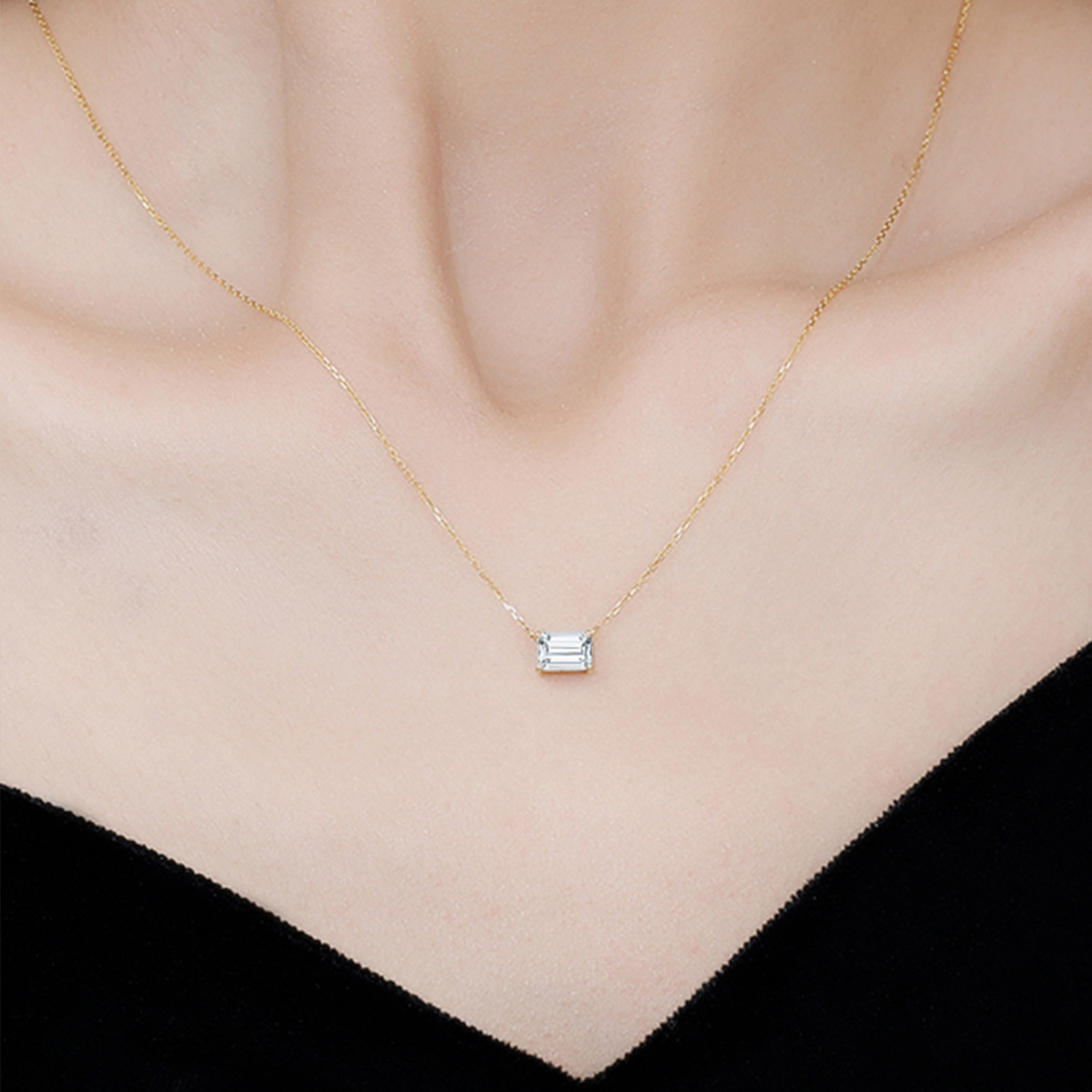 Emerald Cut Lab Grown Diamond Solitaire Pendant Necklace in 18k Gold ( 0.8 Ct Tw)