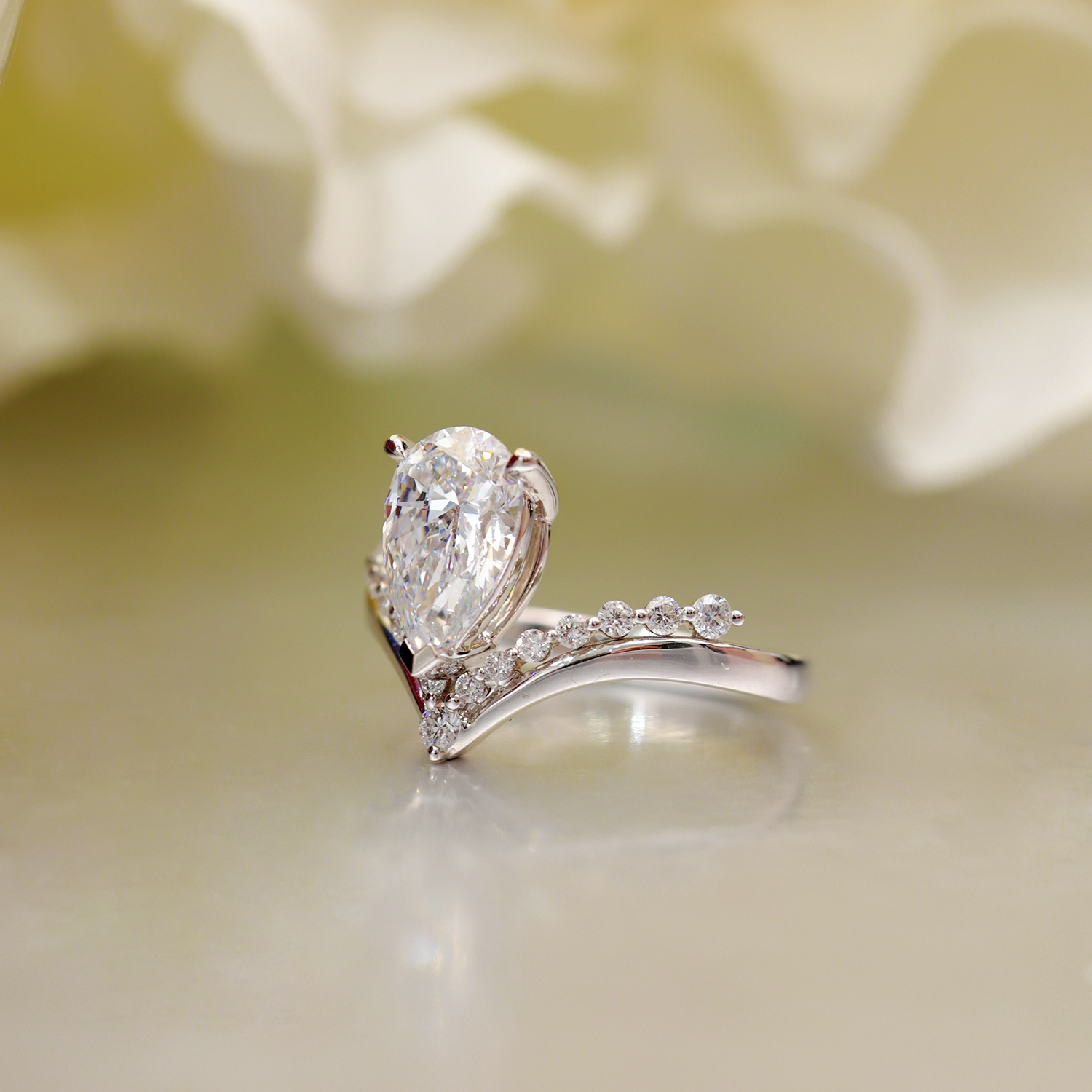 1.6 Carat Center Stone Pear Cut Lab Grown Diamond Deep V Shape Engagement Ring in 18k Gold (1.8 Ct Tw)