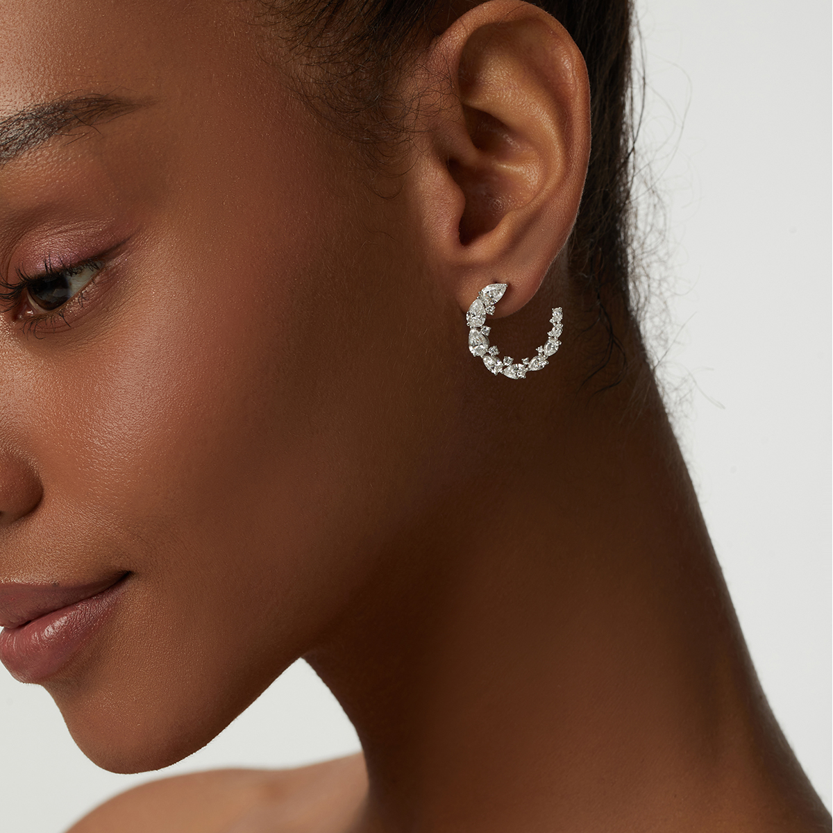 Earrings in 18k white Gold