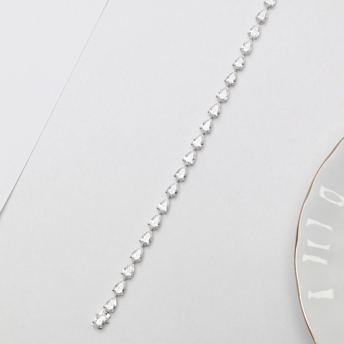 9.8 Carat Total Weight Pear Cut Lab Grown Diamond Tennis Bracelet in 18k White Gold