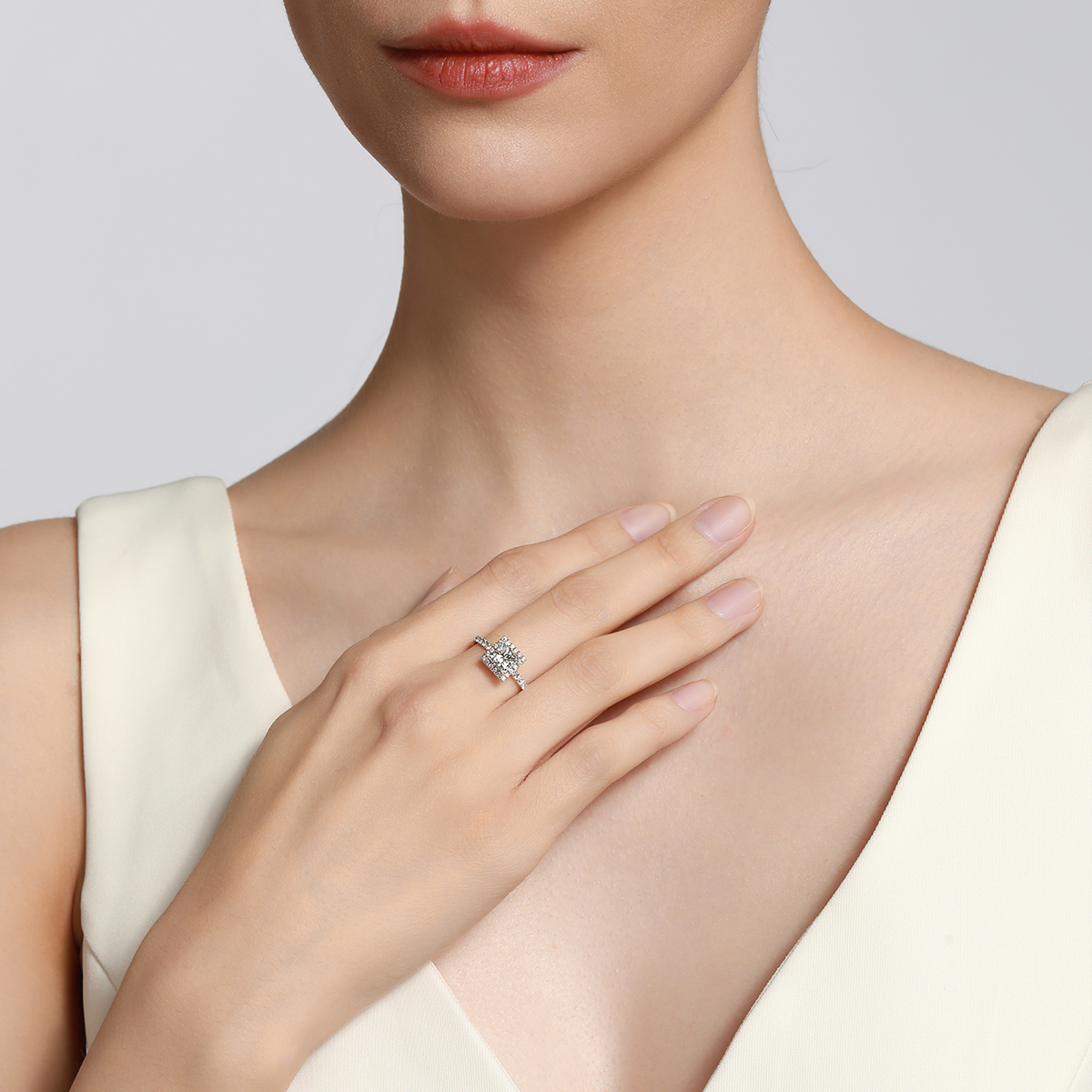 1 Carat Center Srone Halo Princess Cut Lab Grown Diamond Engagement Ring (1.4 Ct Tw)-Light Mark