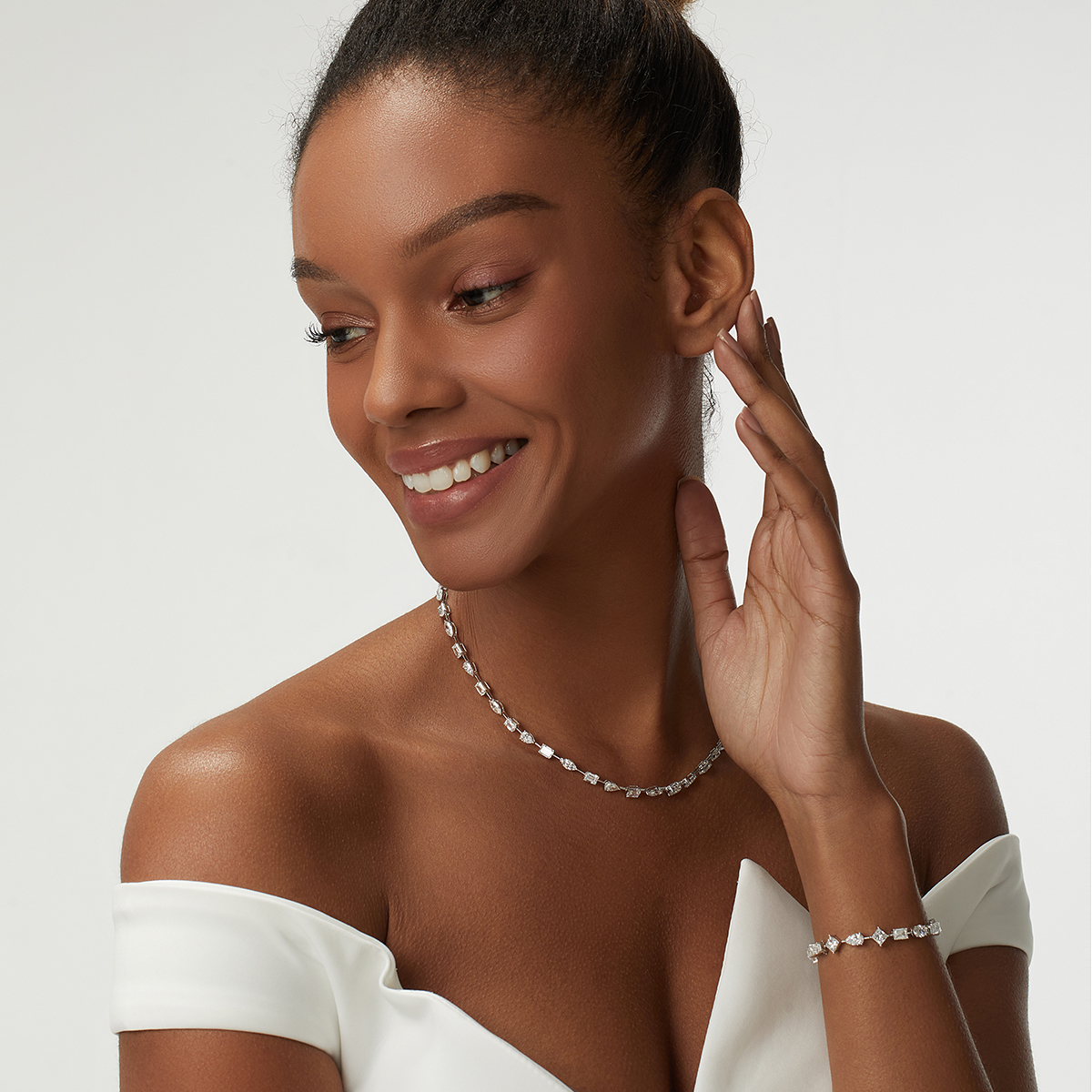 Matching Diamond Colors to Skin Tones
