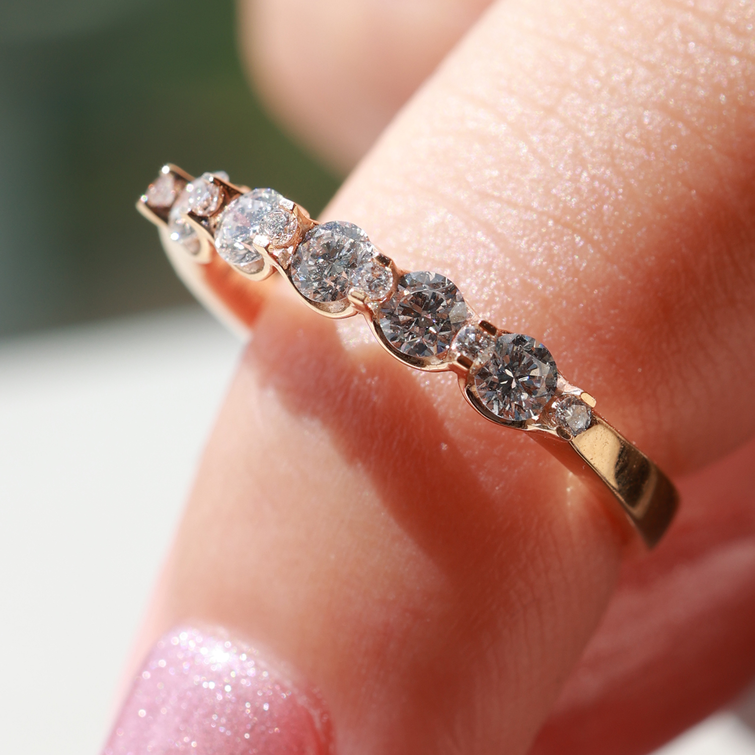 11 Stone Lab Grown Diamond Floating Arches Anniversary Ring in 18k Gold ( 0.4 Ct Tw)