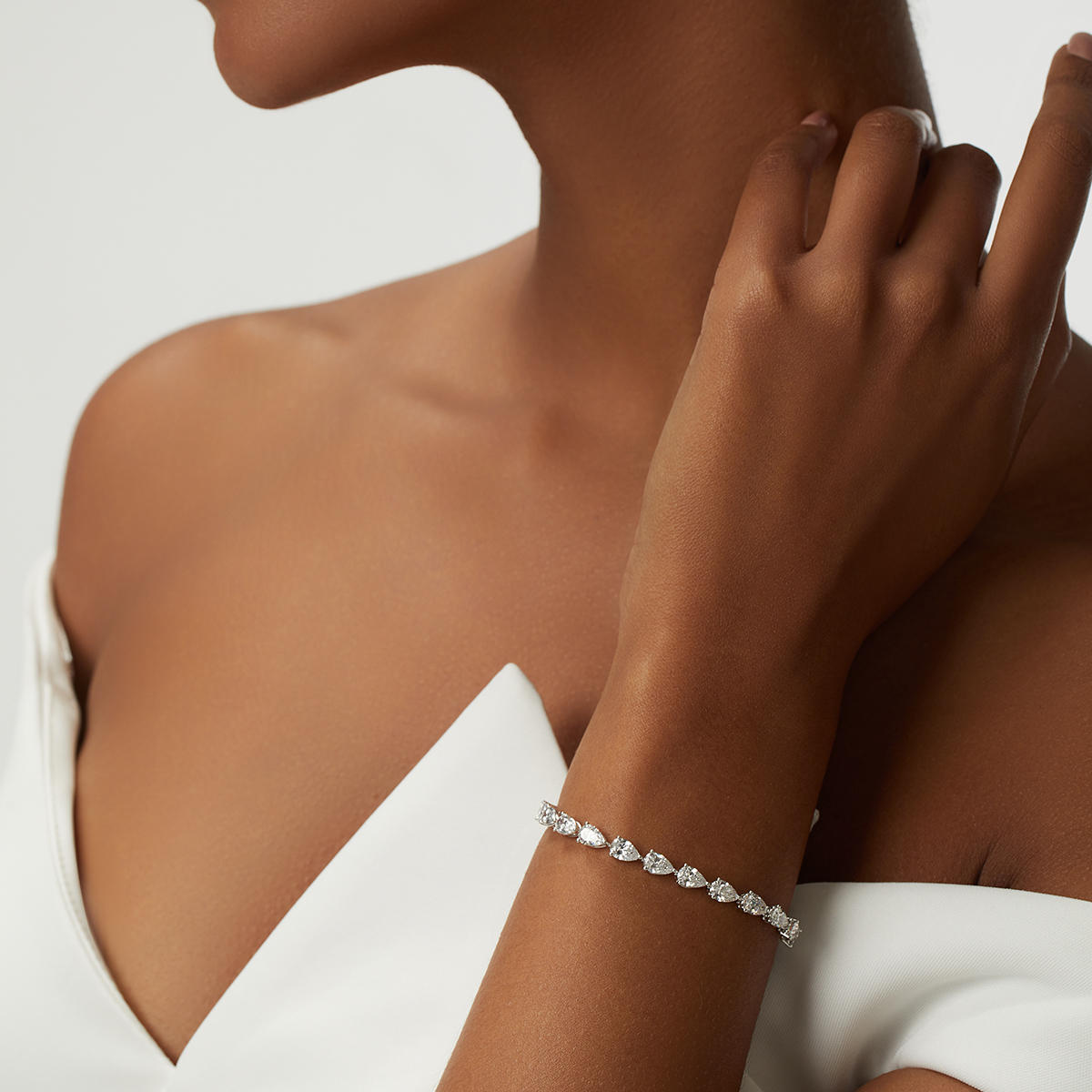 9.8 Carat Total Weight Pear Cut Lab Grown Diamond Tennis Bracelet in 18k White Gold
