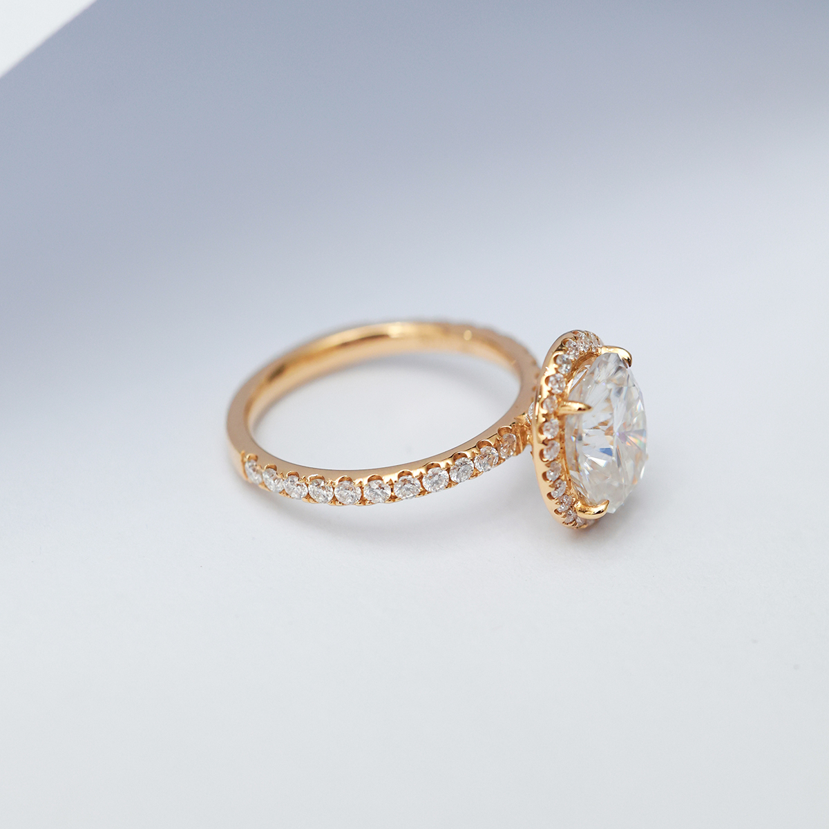 3 Carat Center Stonet Halo Oval Cut Lab Grown Diamond Engagement Ring (3.6 Ct Tw)-Light Mark