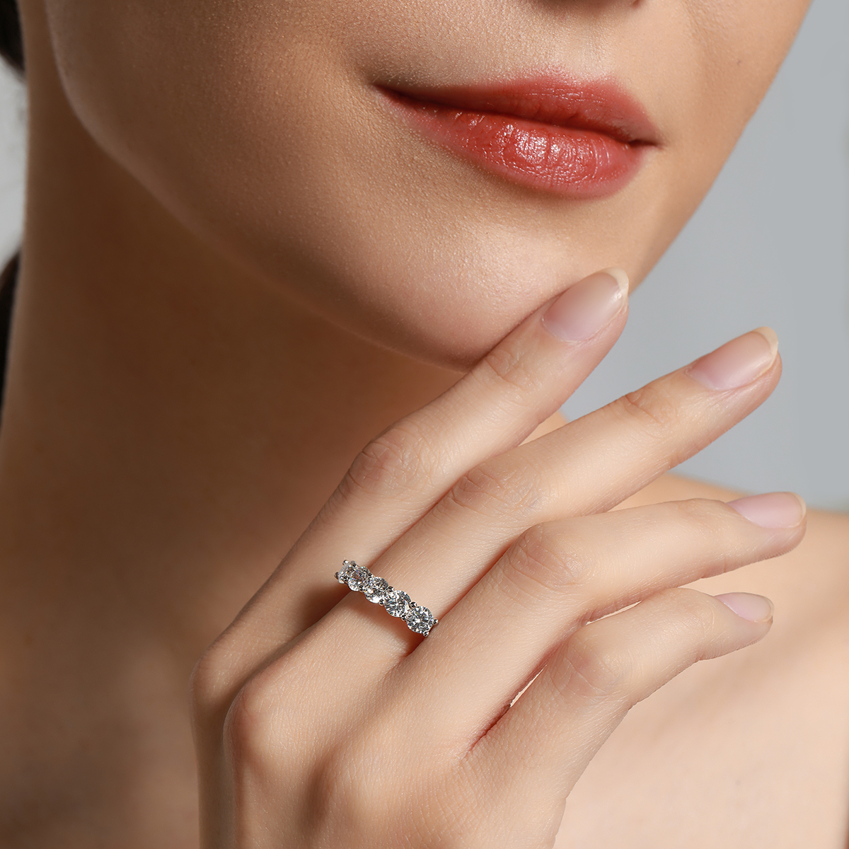 0.4 Carat Seven Stone Round Cut Diamond Half Eternity Anniversary Ring in 18k White Gold