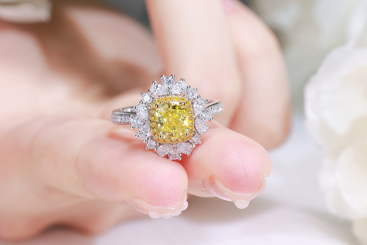 Color Psychology and Diamond Jewelry: How Different Hues Affect Mood