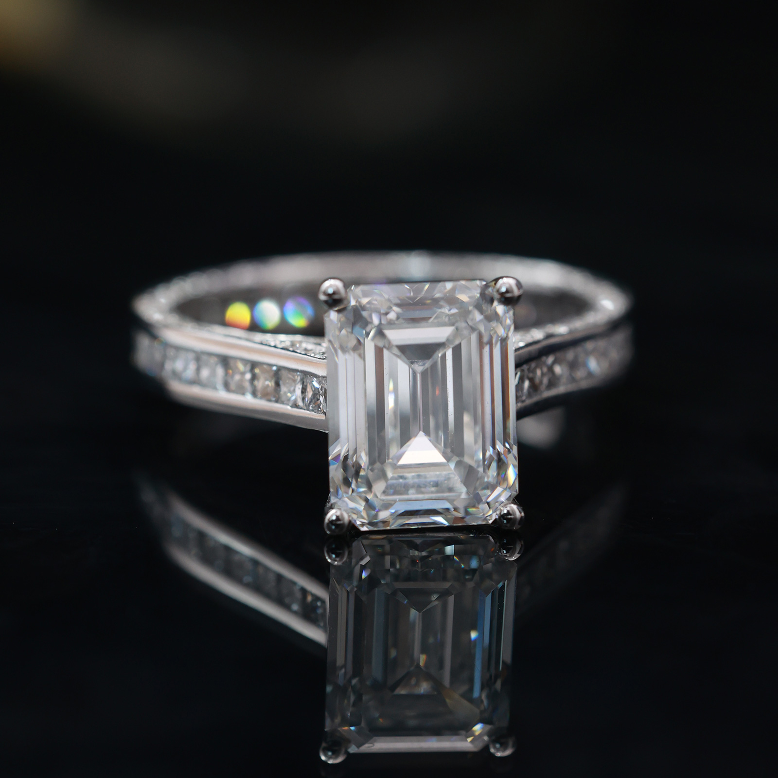IGI Certificated 3 Ct. Oval Cut Three Stone Lab Grown Diamond Engagement Ring (4.9 Ct. tw.)