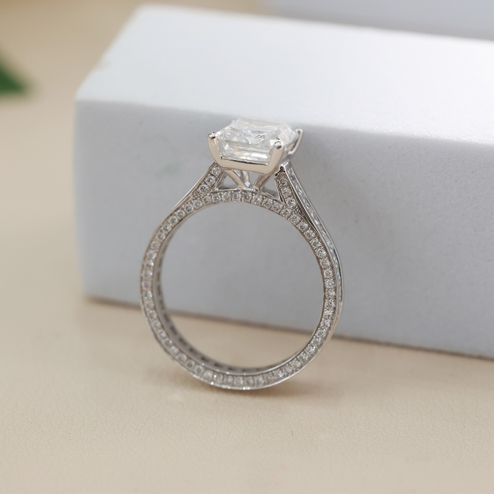 IGI Certificated 3 Ct. Oval Cut Three Stone Lab Grown Diamond Engagement Ring (4.9 Ct. tw.)