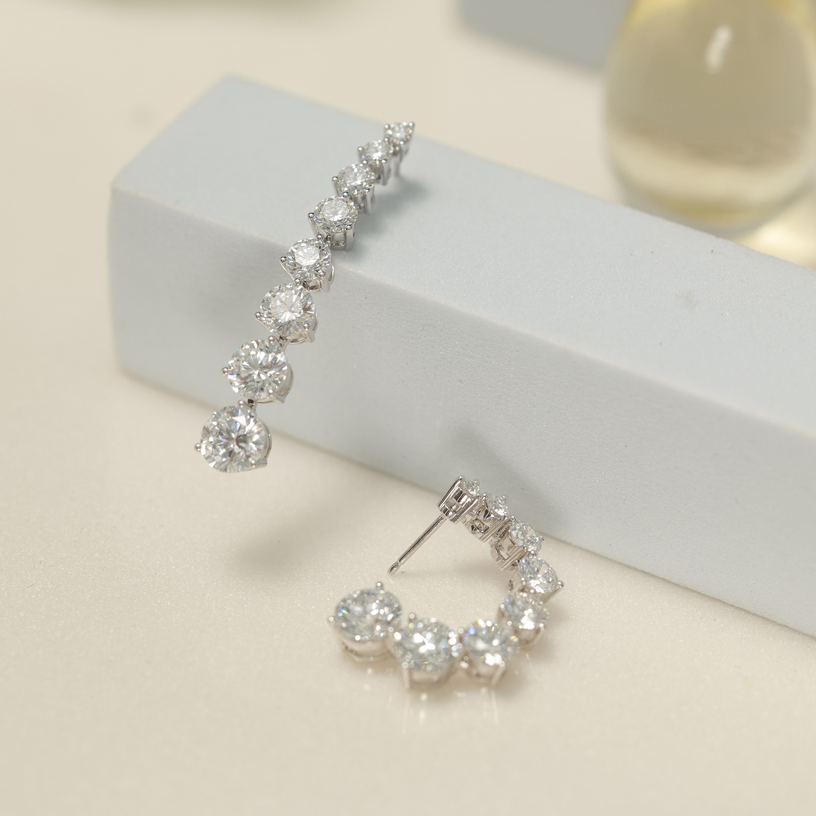 LMEW0003  Round Shape 8 Stone Lab Grown Diamond Liner Drop Earring in 18k White Gold (6.8 ct. tw.)