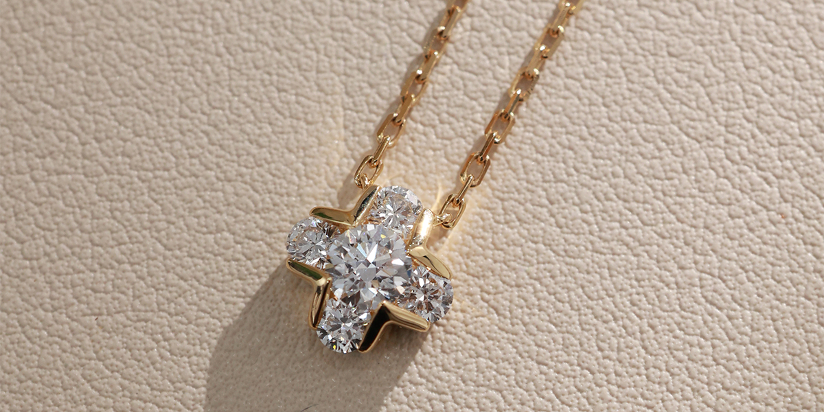 Must-Have Jewelry for Every Season in 2024