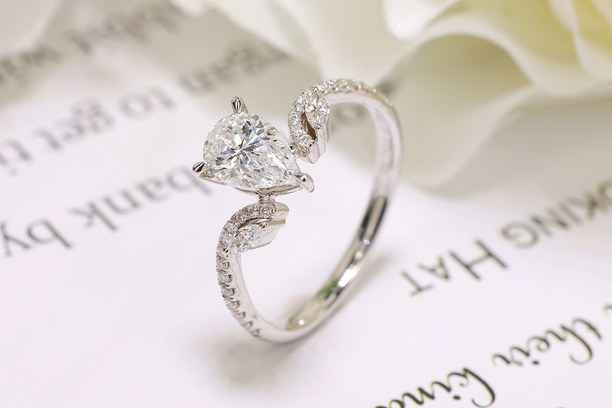 Unveiling the Digital Age: How Millennials Redefine Diamond Jewelry