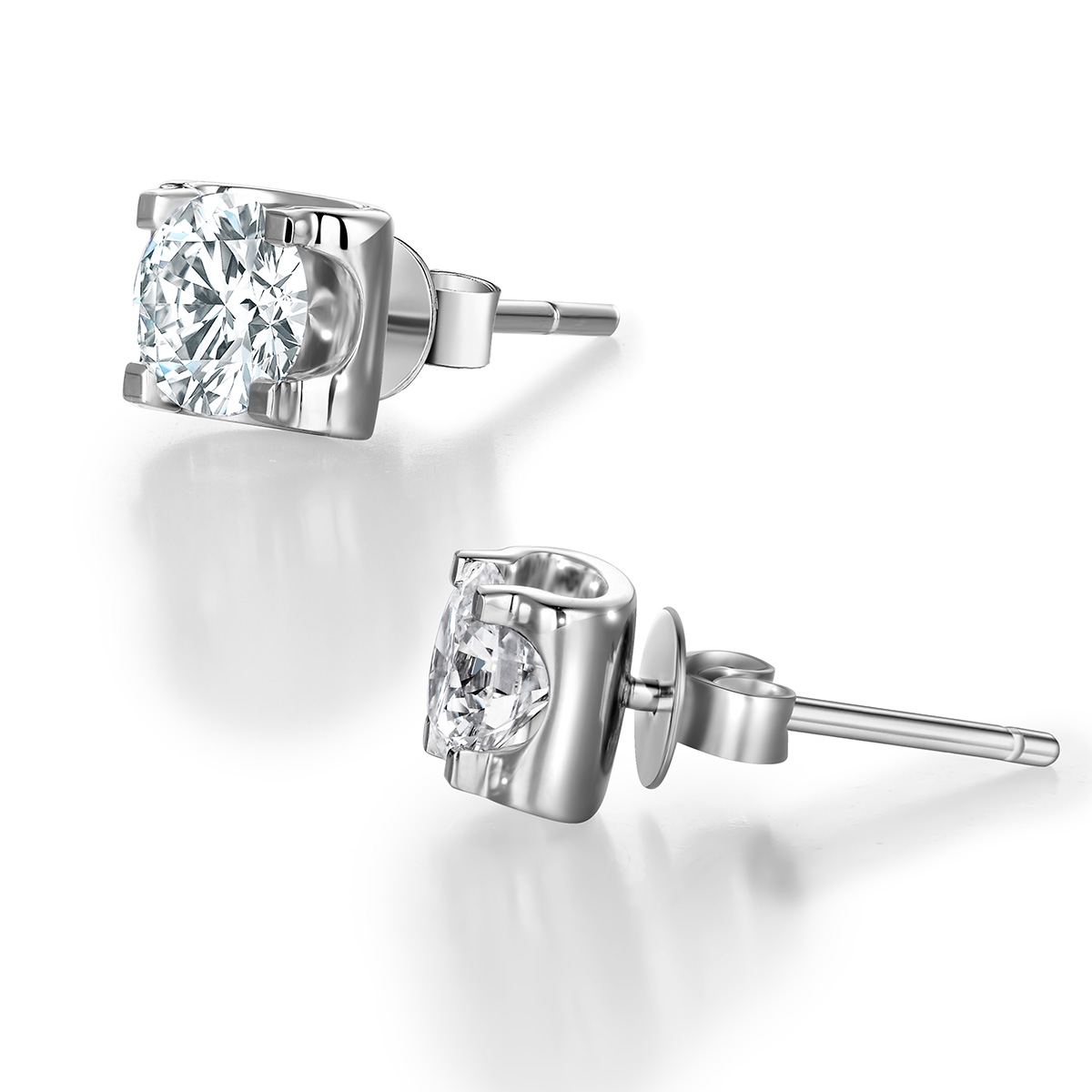 Lab-Grown Diamond 1.1ct. tw. Round Cut 18k White Gold Earrings