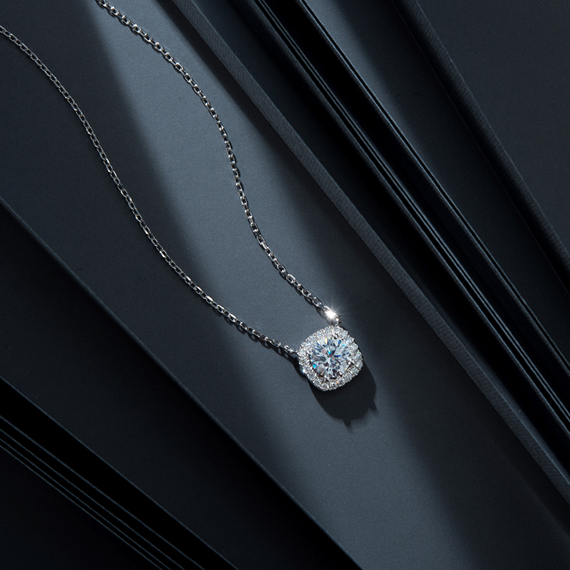 Halo Round Cut Lab Grown Diamond Pendant Necklace in 18k Gold ( 0.3 Ct Tw)