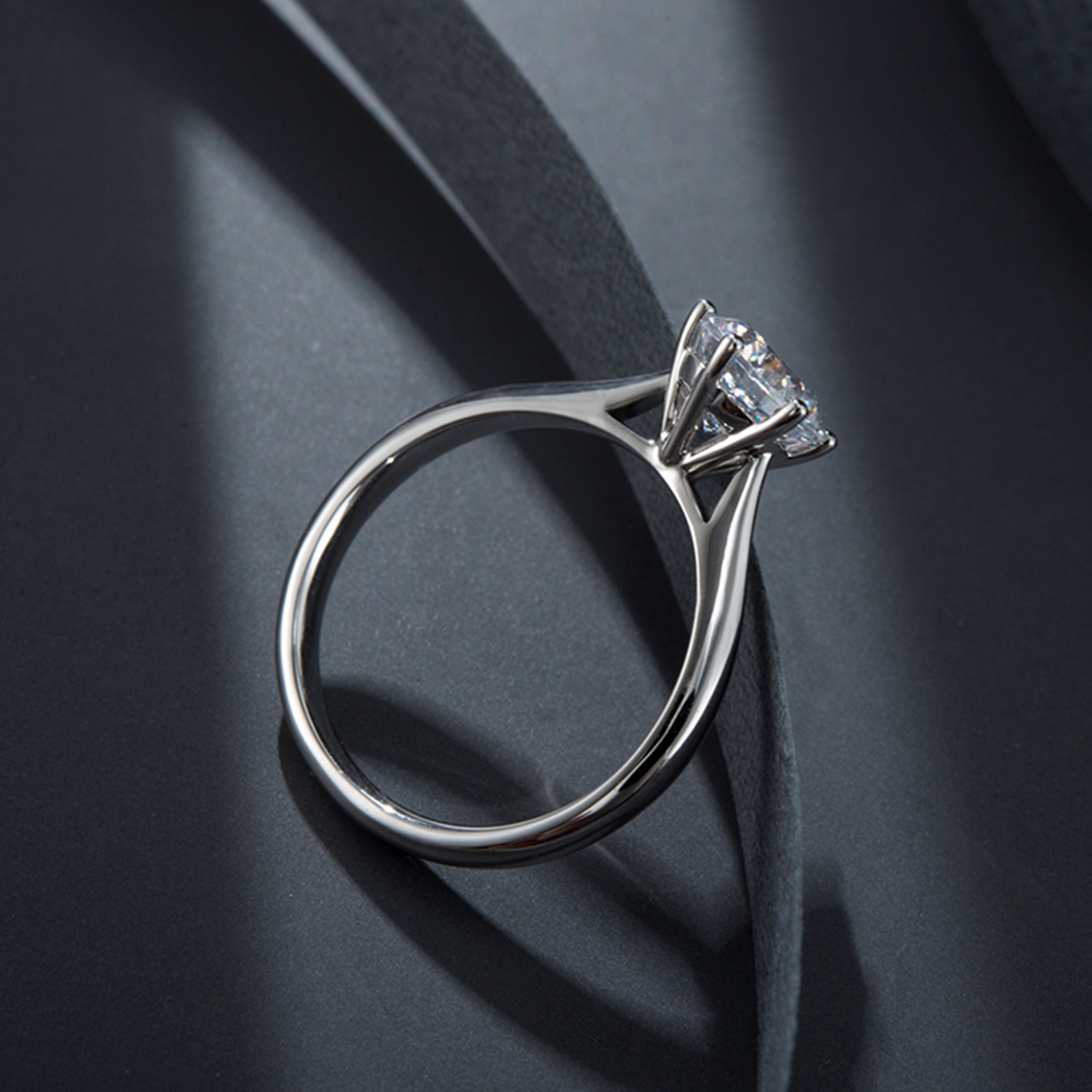 IGI Certificated 2. Ct. Round Cut  Lab Grown Diamond Classic Engagement Ring In 18k White Gold