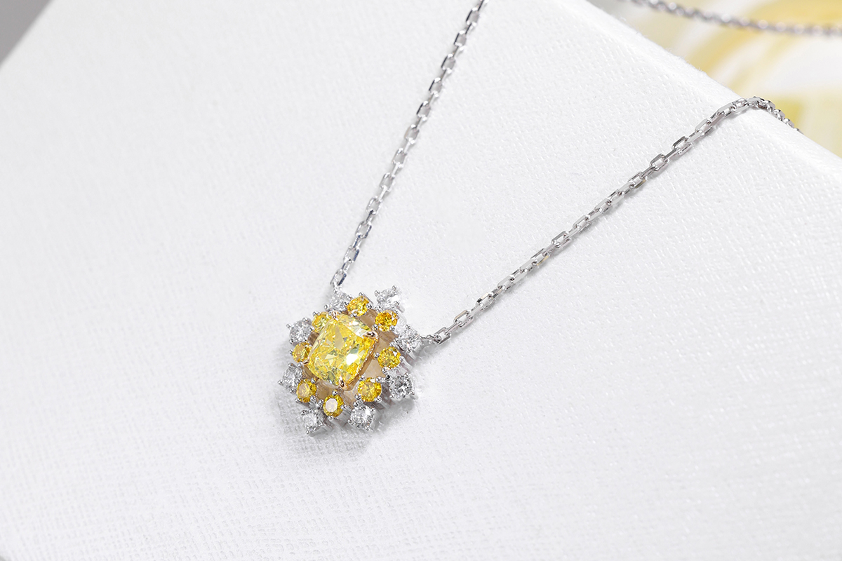 The Impact of Prestigious Diamond Jewelry Awards