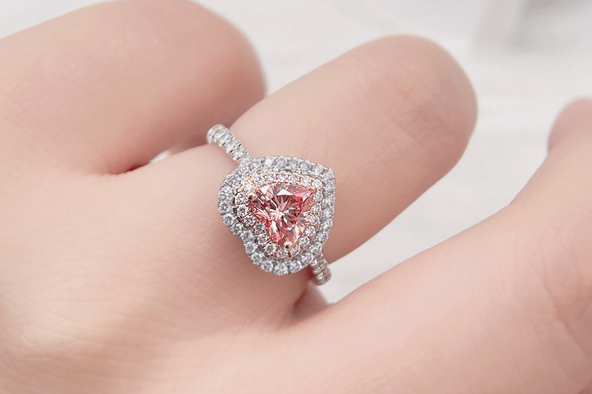 Sparkle on Valentine’s Day with Romantic Diamond Jewelry
