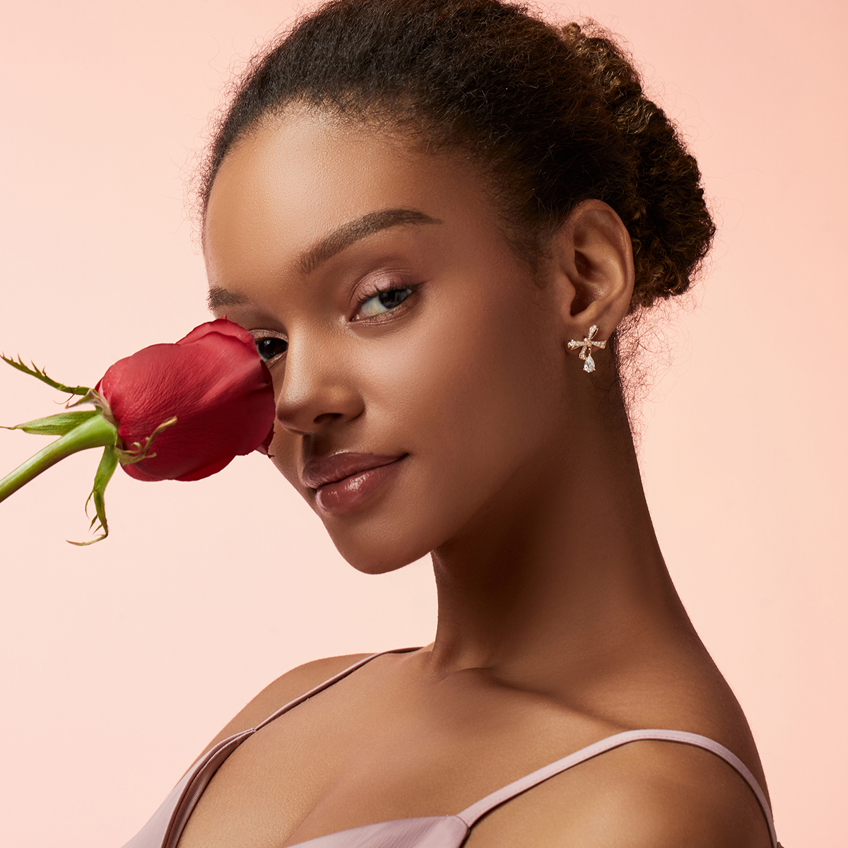 Understanding the Social Power of Diamond Jewelry