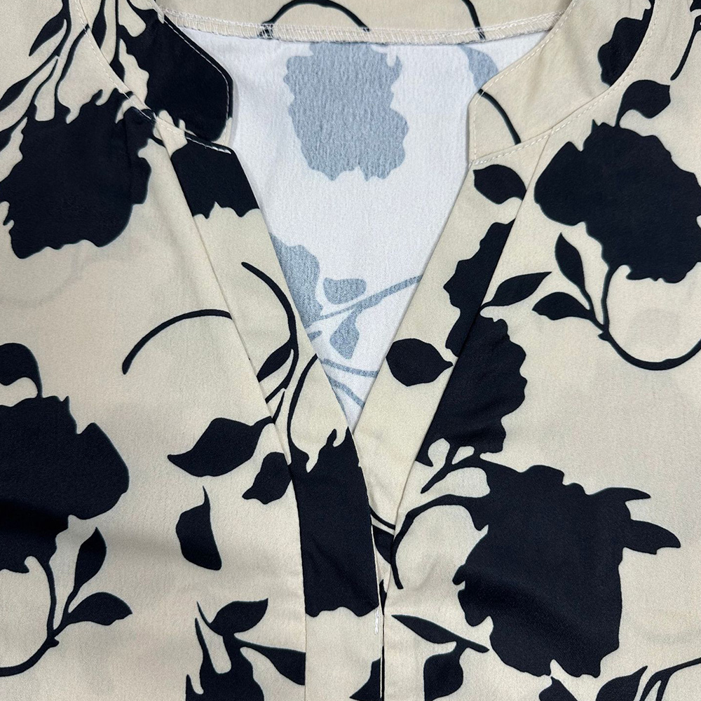 Gentlemenmode™ Bedrucktes Damen-Kurzarmshirt mit V-Ausschnitt