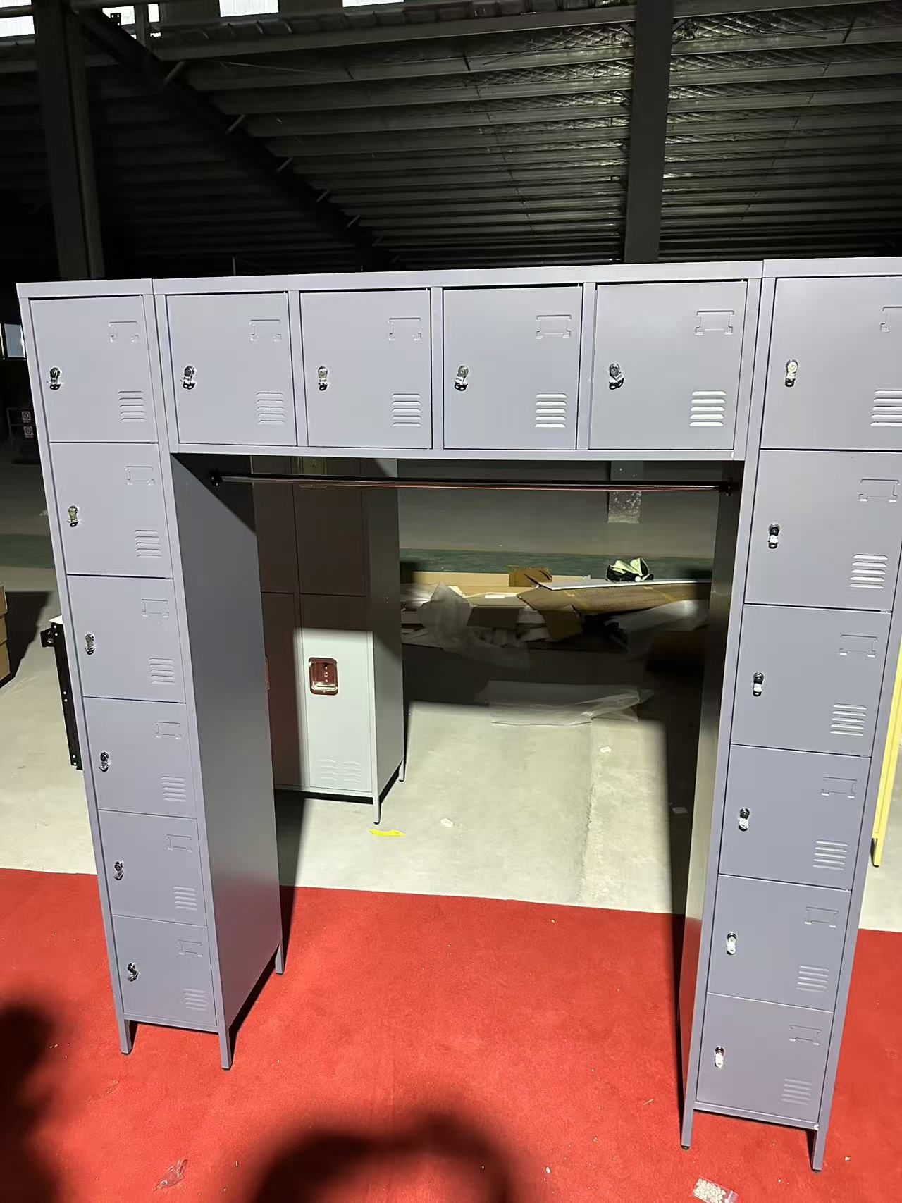 Sixteen door locker dark grey十六门门型更衣柜深灰