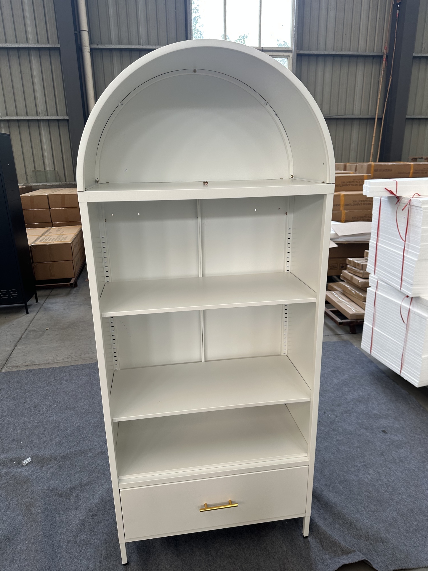 Arch over the next drawer black拱上空下一抽柜黑