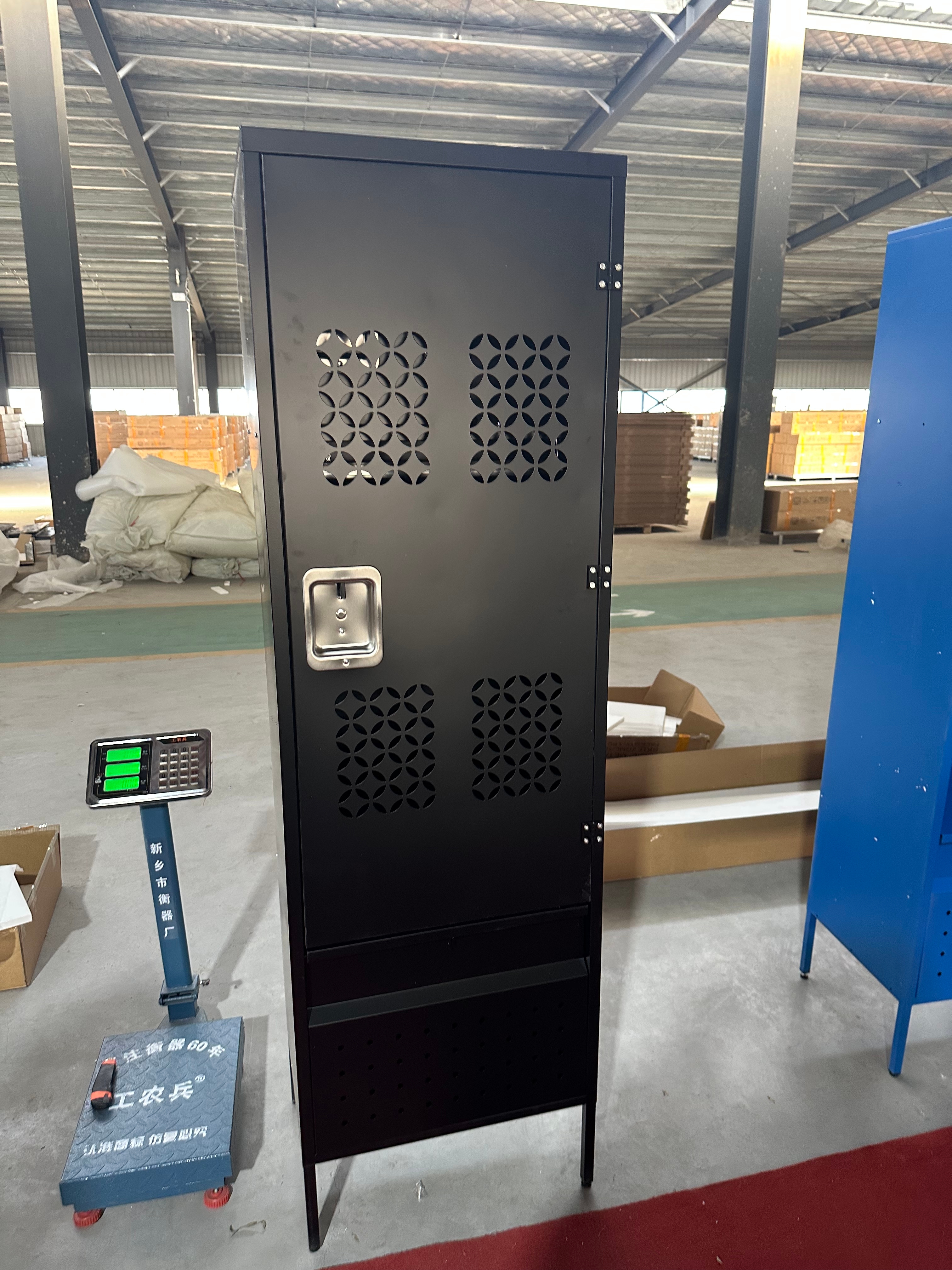 Single door sports locker单门运动更衣柜