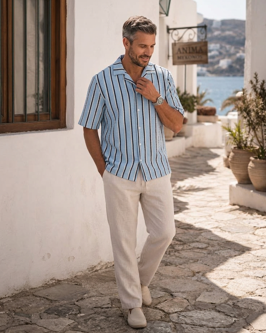 Men's Casual Textured Striped Breathable Collared Short-Sleeve Shirt