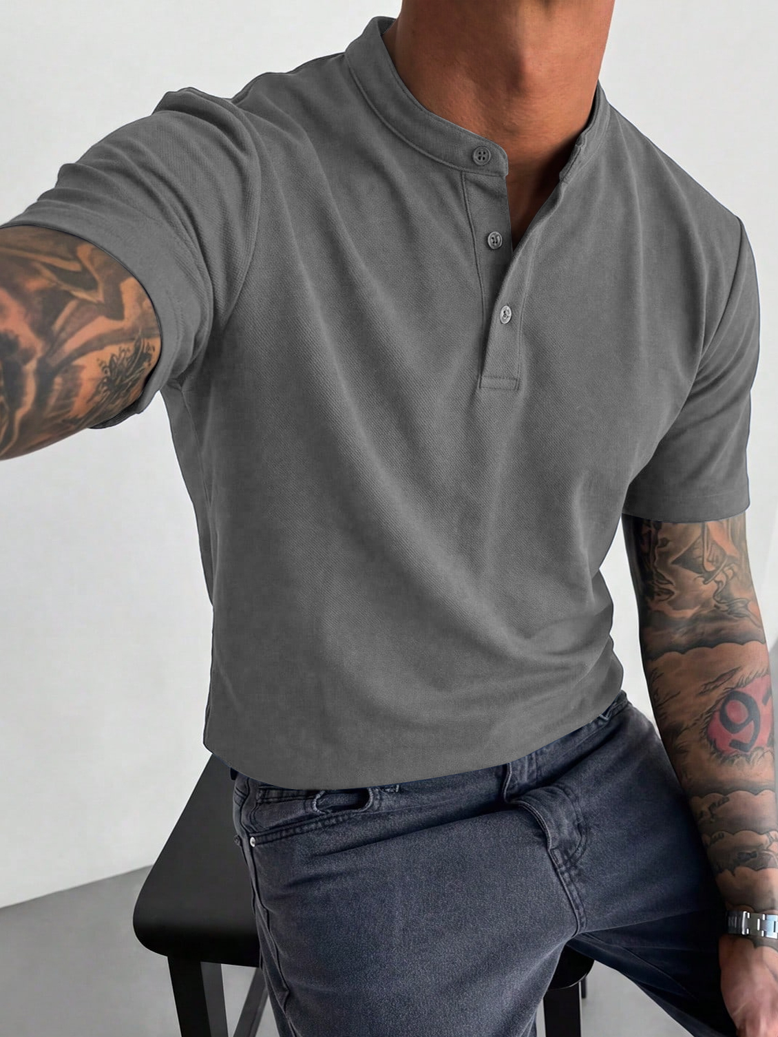 Men's Casual Short-Sleeve Henley Shirt