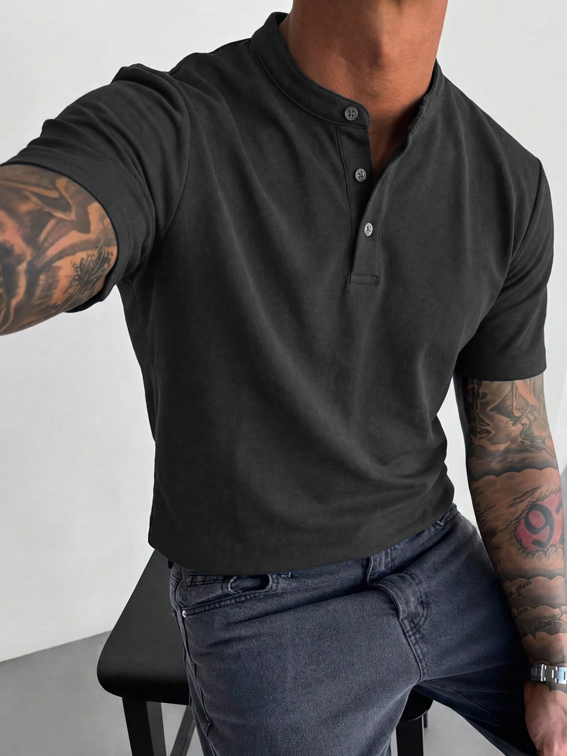 Men's Casual Short-Sleeve Henley Shirt