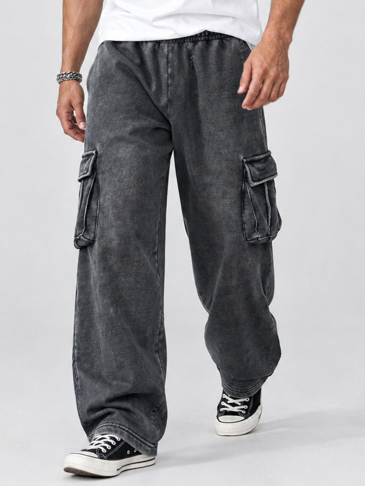Men’s Vintage-Washed Wide-Leg Utility Cargo Pants