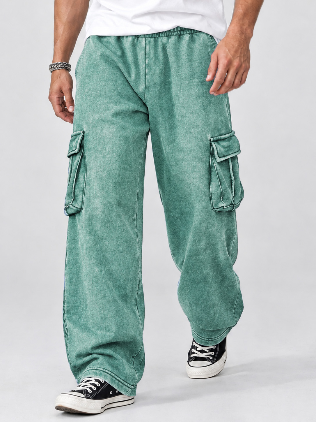 Men’s Vintage-Washed Wide-Leg Utility Cargo Pants
