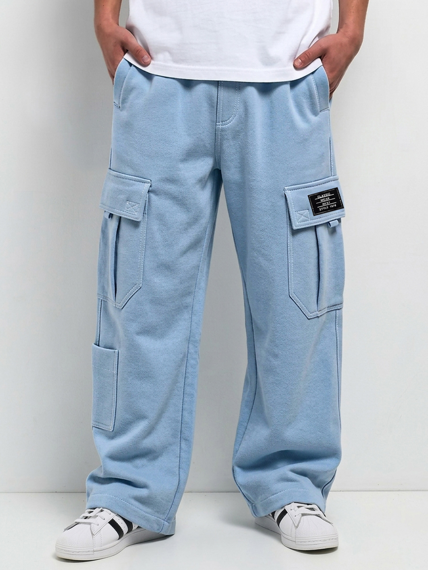 Men's Comfortable Casual Cargo Pants with Multiple Pockets and Embroidered Logo