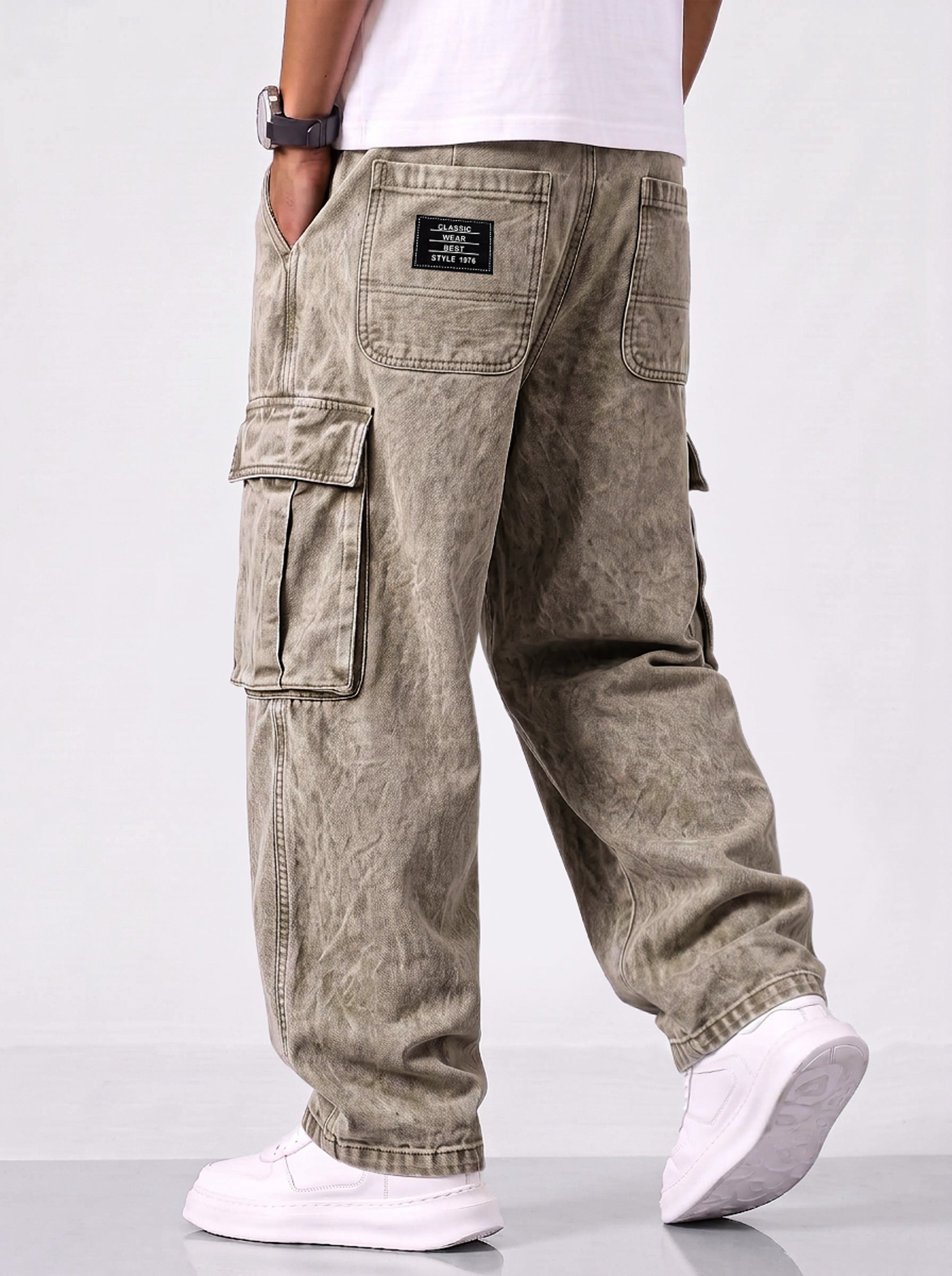 Men's Retro Multi-Pocket Casual Workwear Trousers with Embroidered Logo