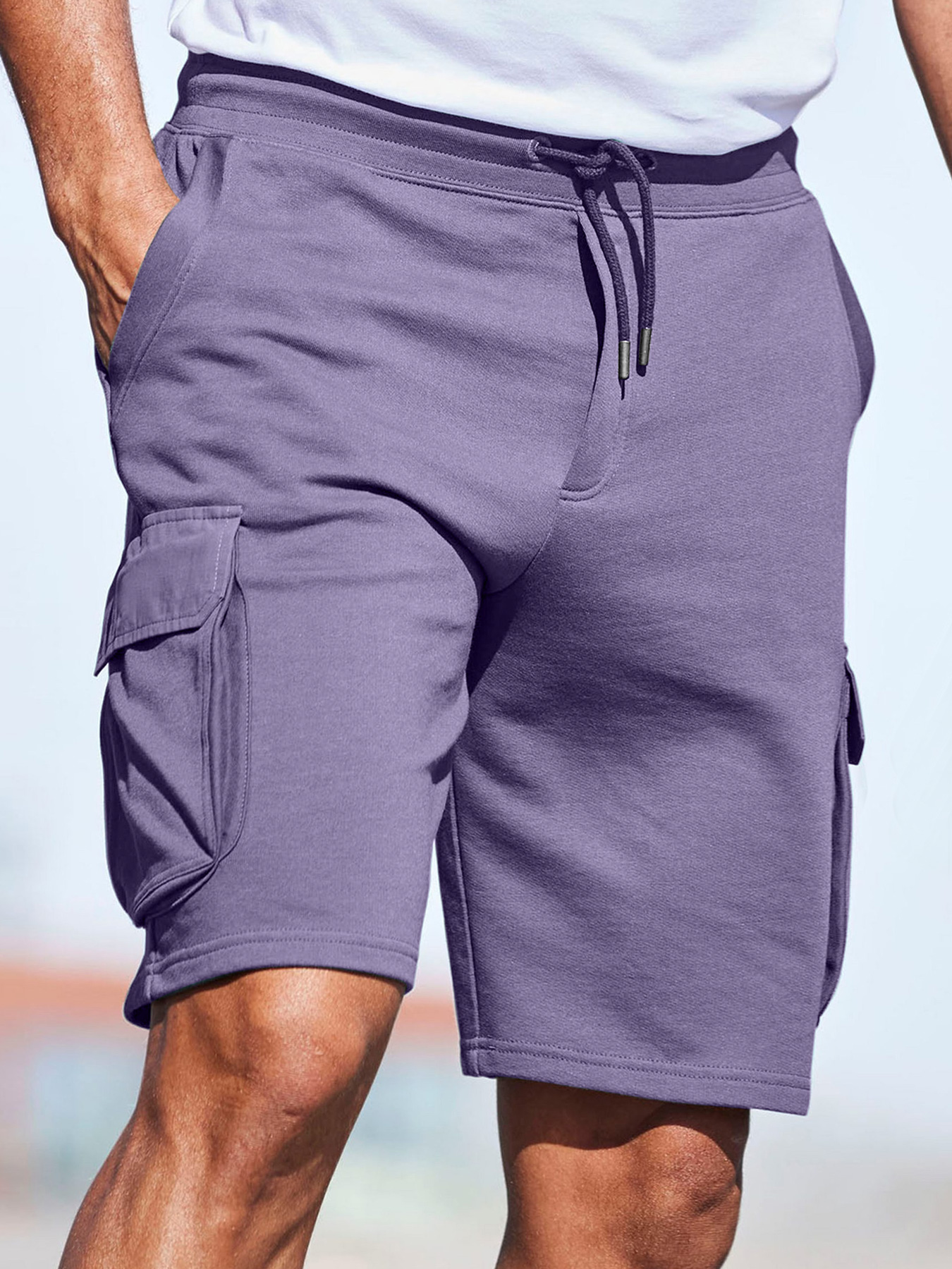 Men's Everyday Multi-Pocket Drawstring Solid Color Comfort Shorts