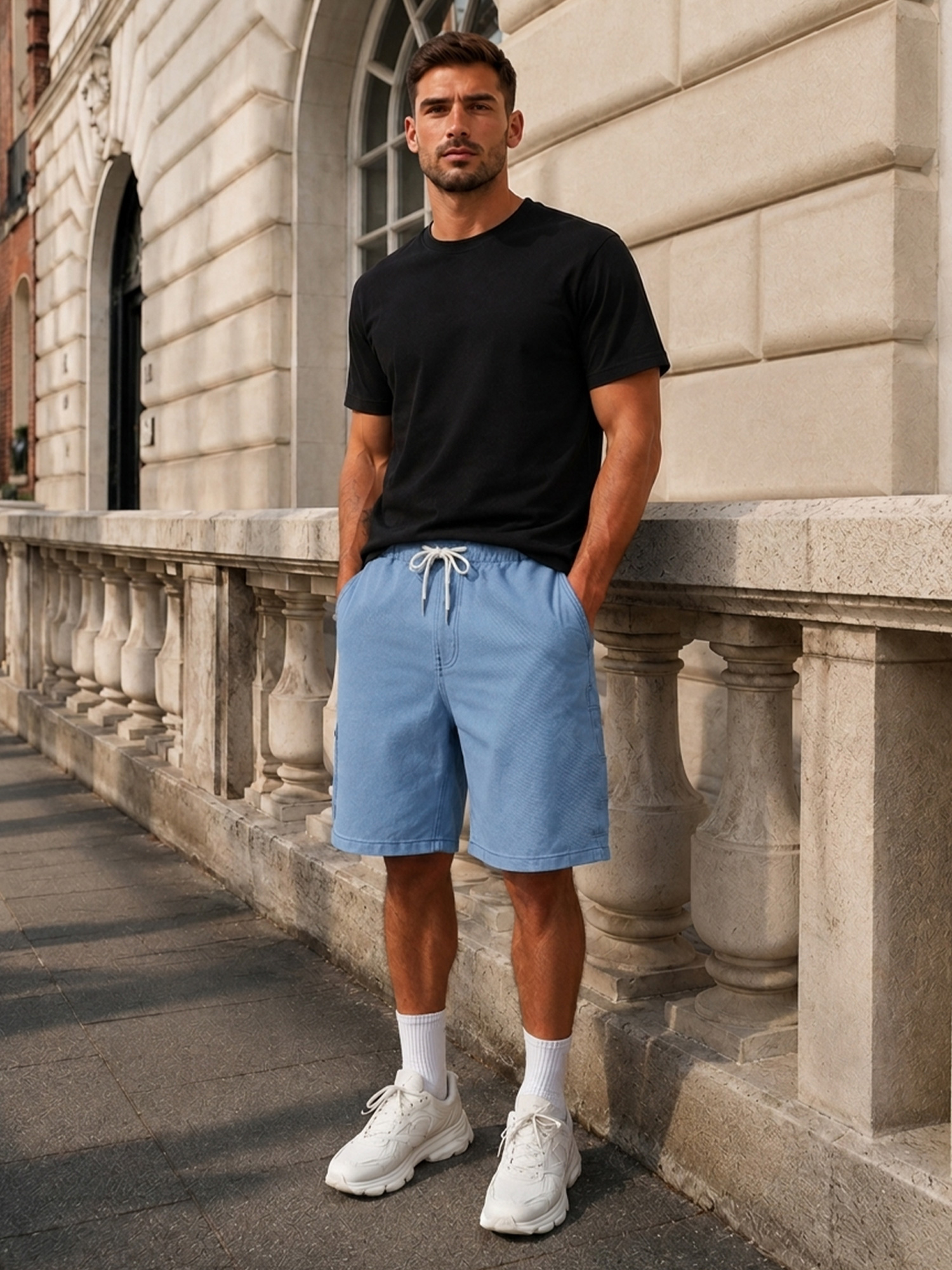 Men's Casual Solid-Color Cargo Shorts with Multiple Pockets and Embroidered Logo
