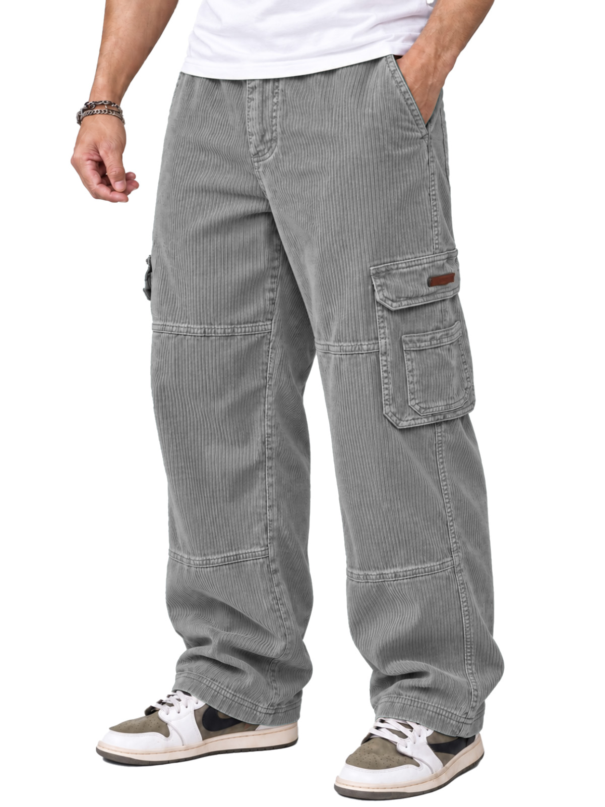 Men’s Washed Corduroy Relaxed-Fit Utility Cargo Pants