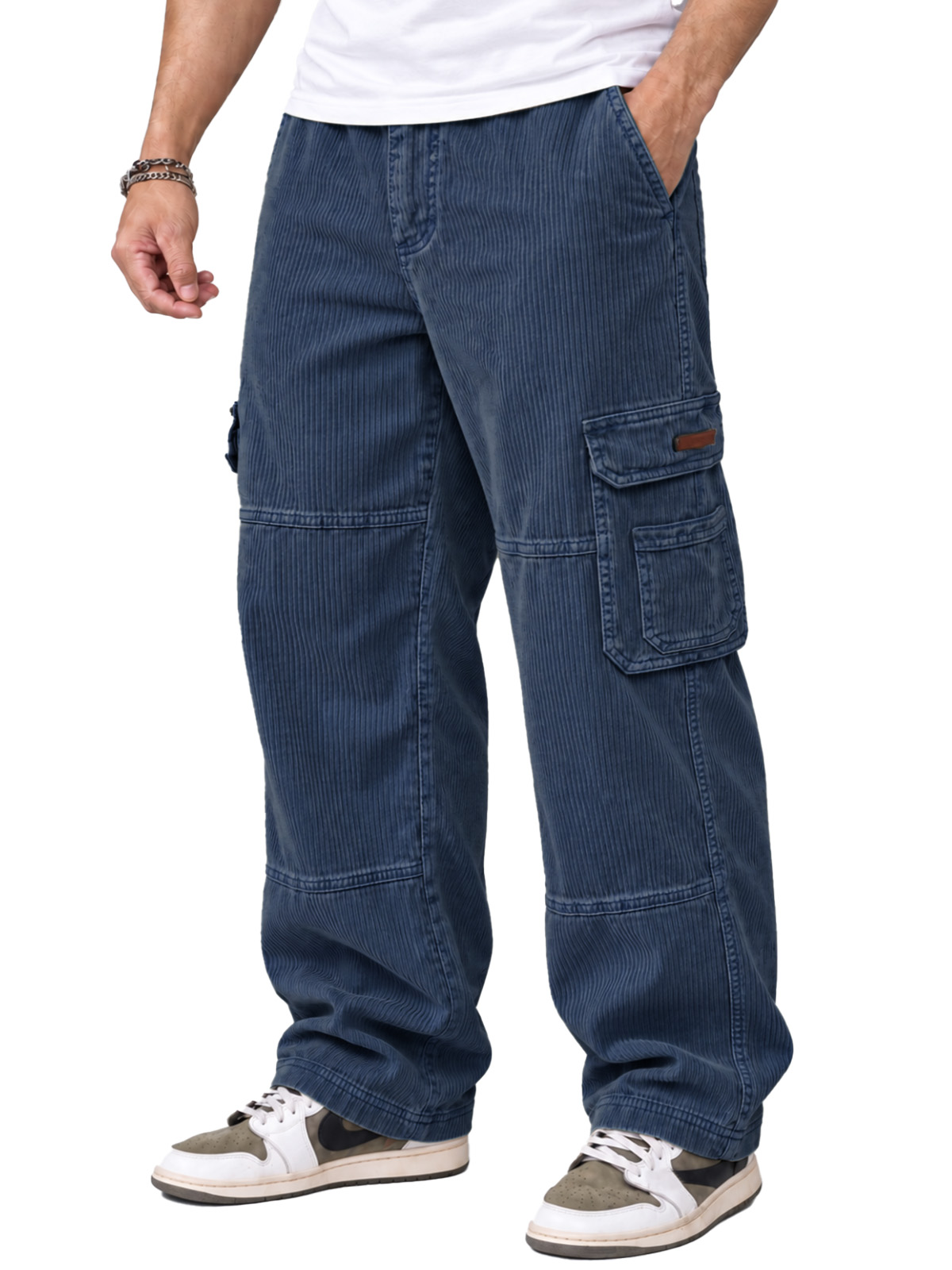 Men’s Washed Corduroy Relaxed-Fit Utility Cargo Pants