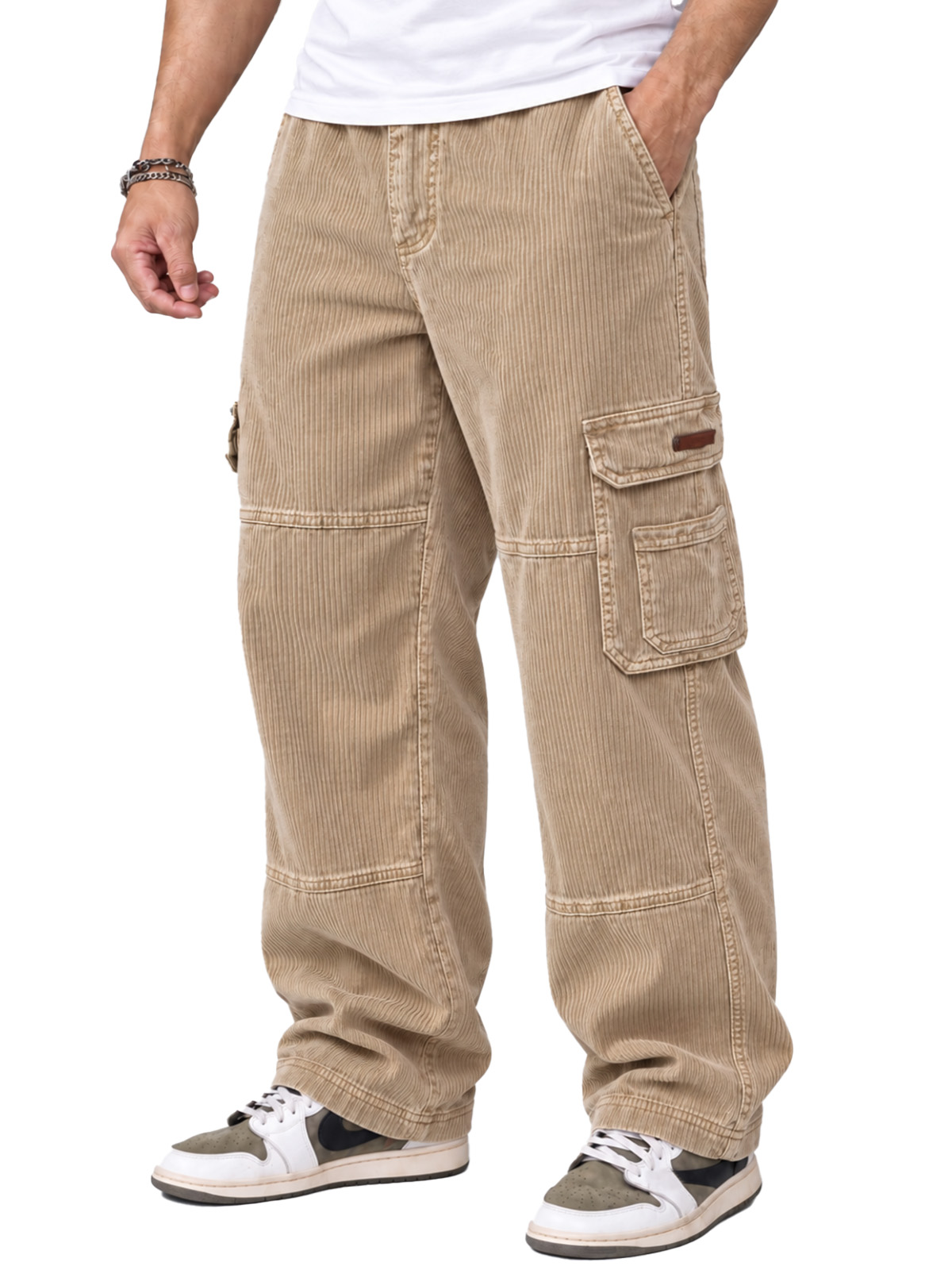 Men’s Washed Corduroy Relaxed-Fit Utility Cargo Pants