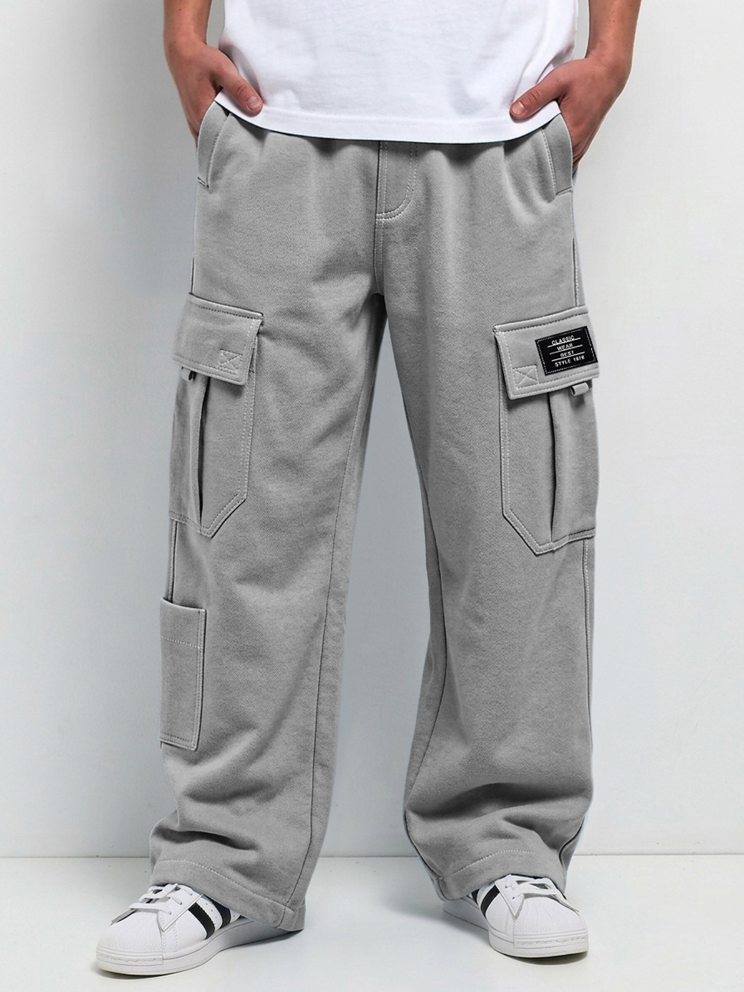 Men's Comfortable Casual Cargo Pants with Multiple Pockets and Embroidered Logo