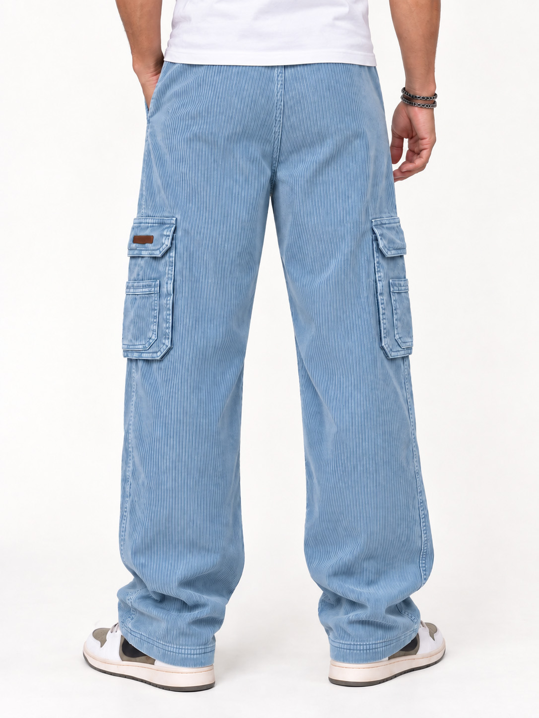 Men’s Washed Corduroy Relaxed-Fit Utility Cargo Pants
