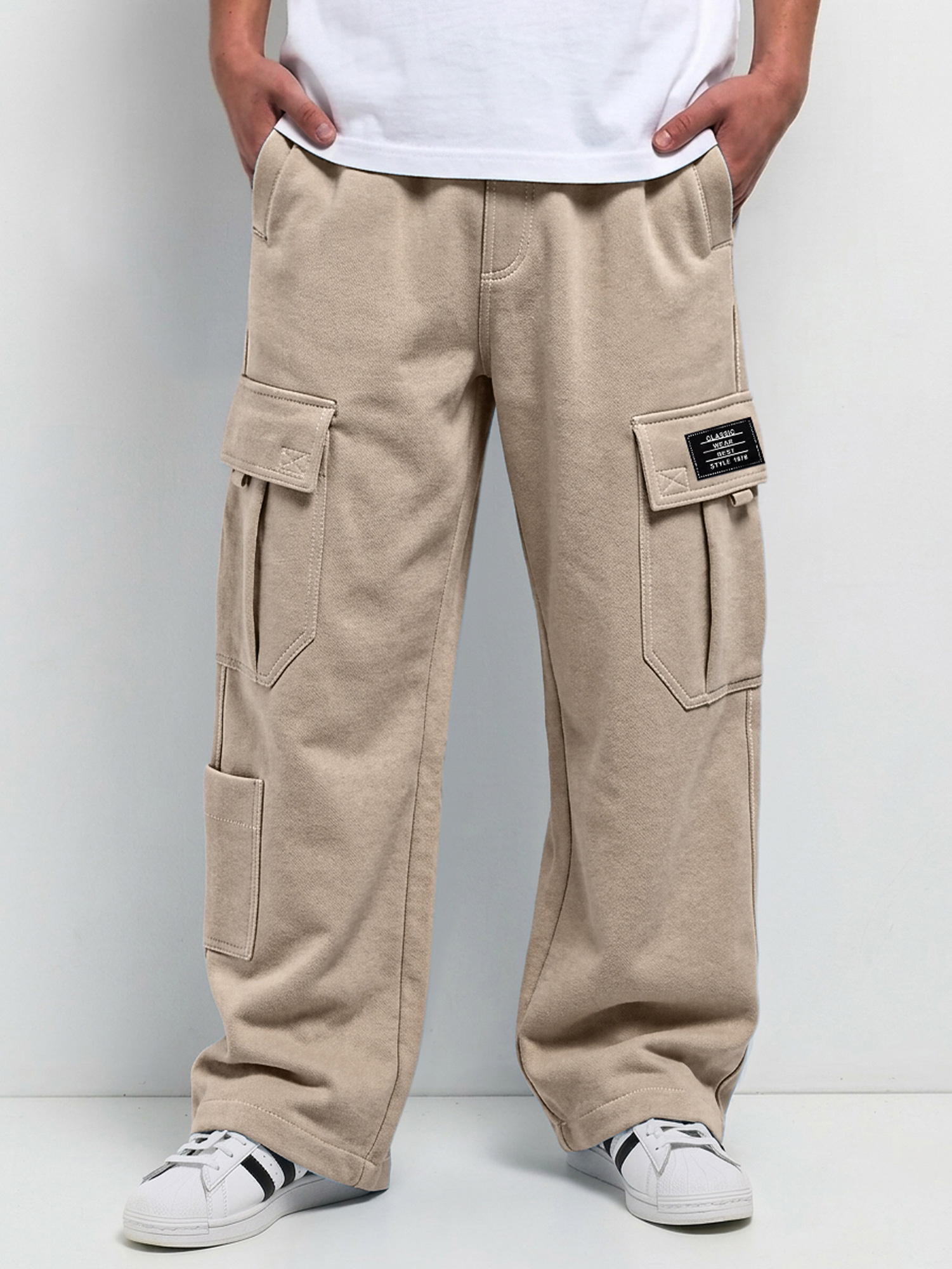 Men's Comfortable Casual Cargo Pants with Multiple Pockets and Embroidered Logo