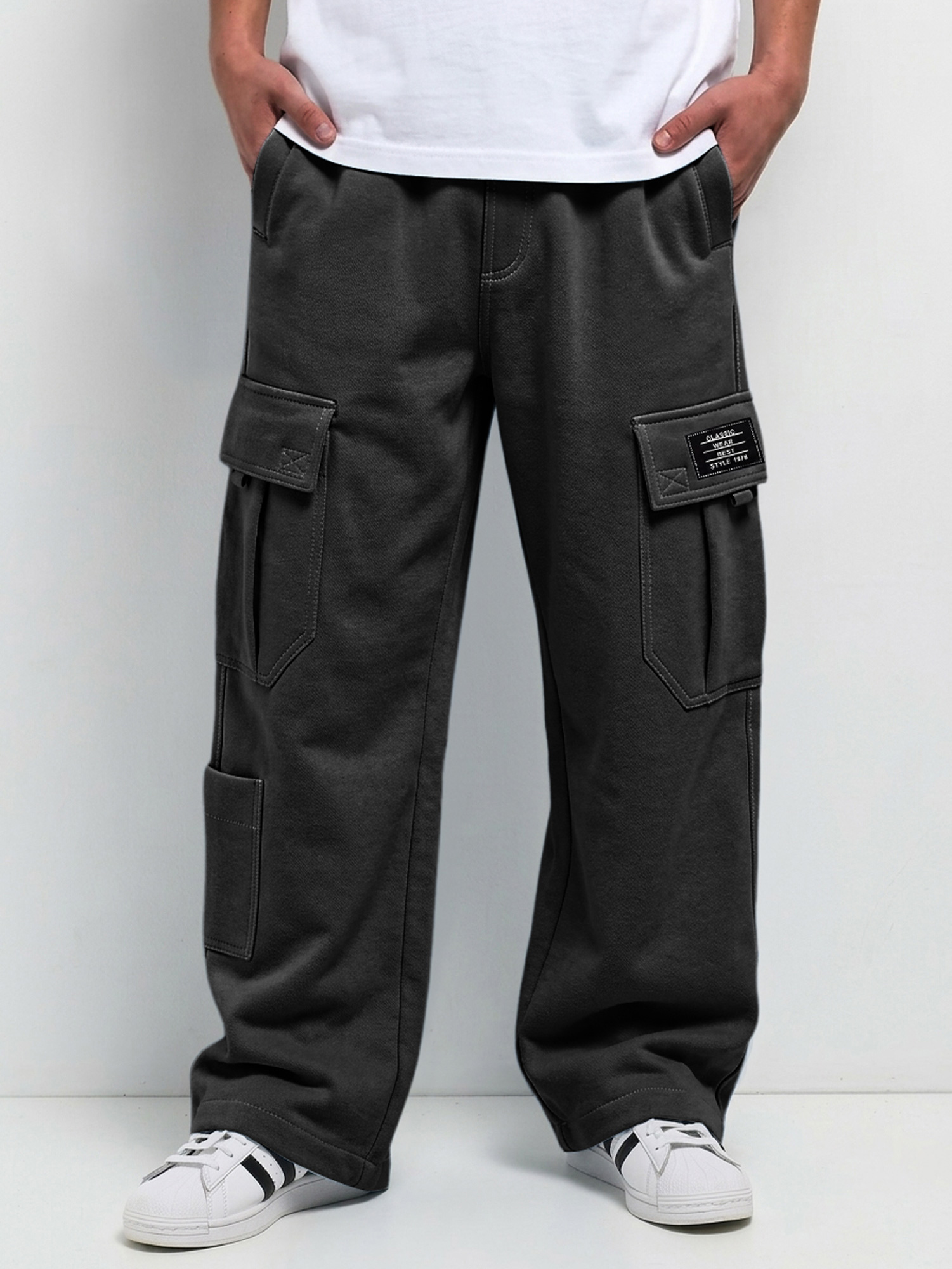 Men's Comfortable Casual Cargo Pants with Multiple Pockets and Embroidered Logo
