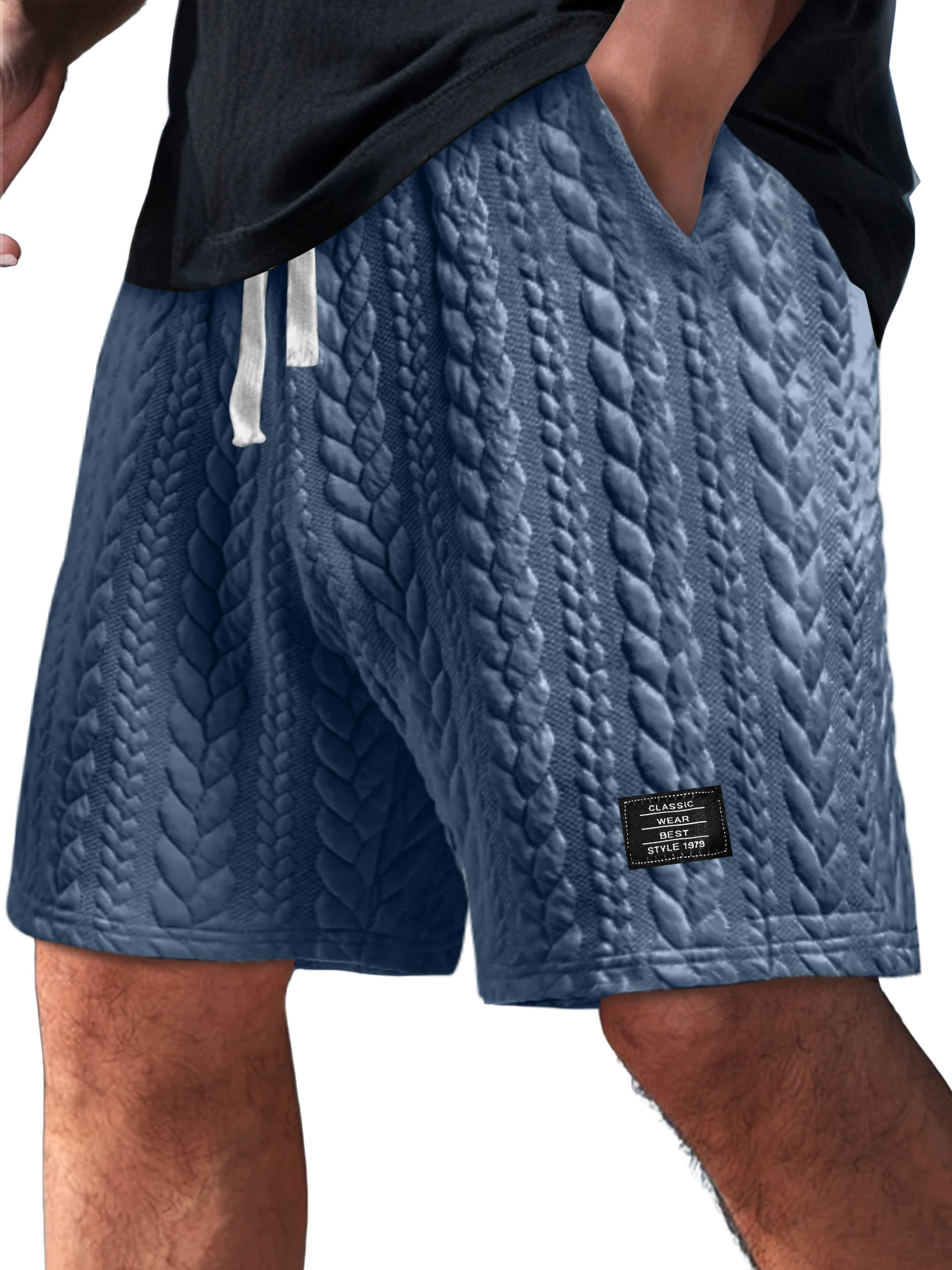 Men's Daily Twist Texture Embroidered Logo Loose Solid Color Shorts