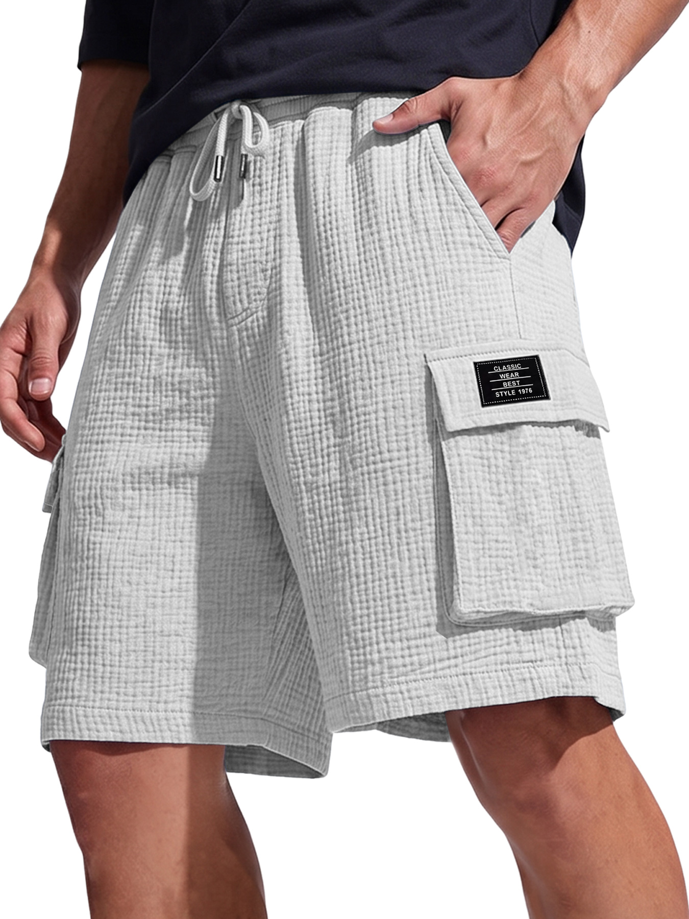 Men's Casual Multi-Pocket Cargo Shorts with Textured Pleats and Embroidered Logo