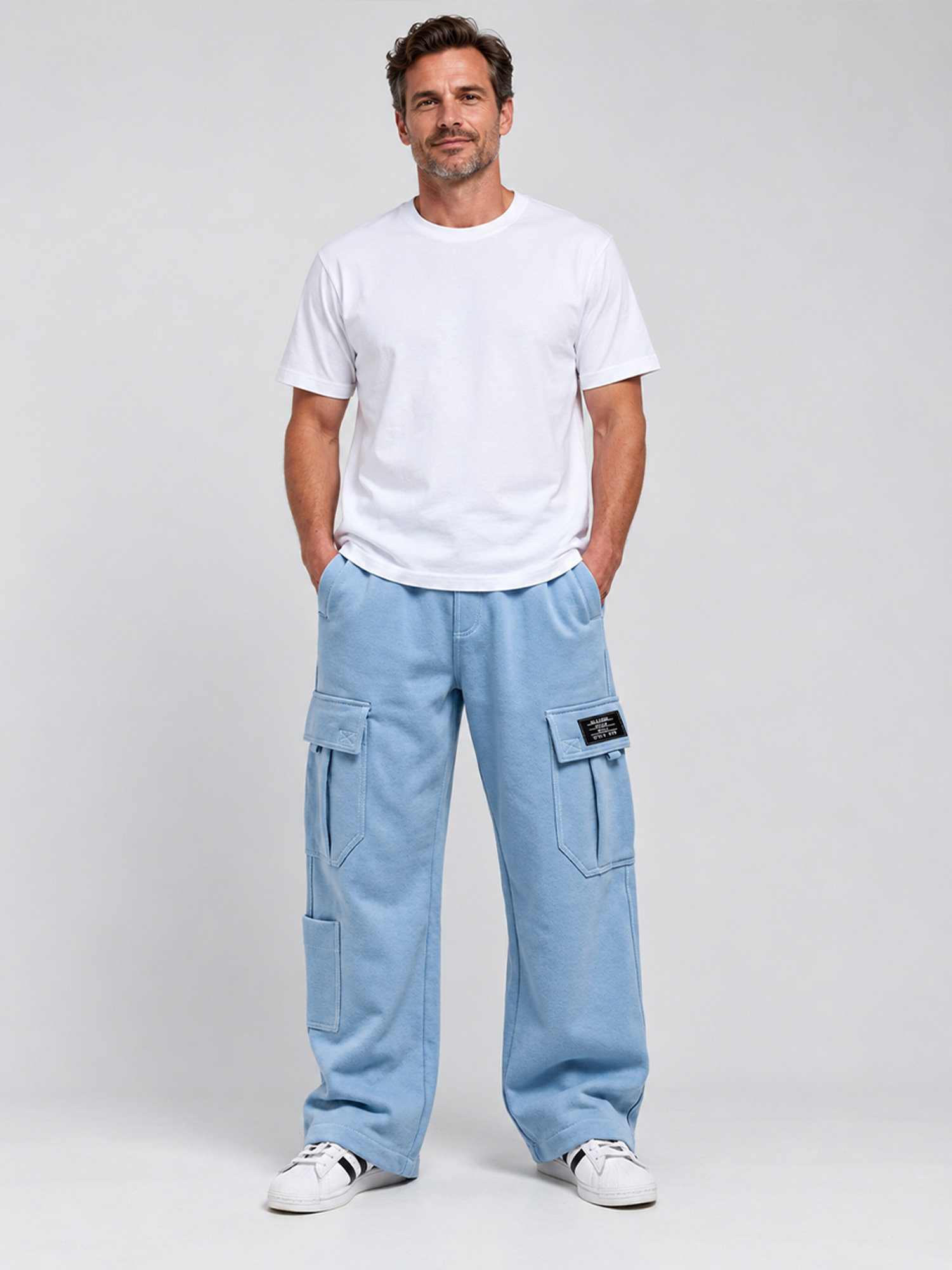 Men's Comfortable Casual Cargo Pants with Multiple Pockets and Embroidered Logo