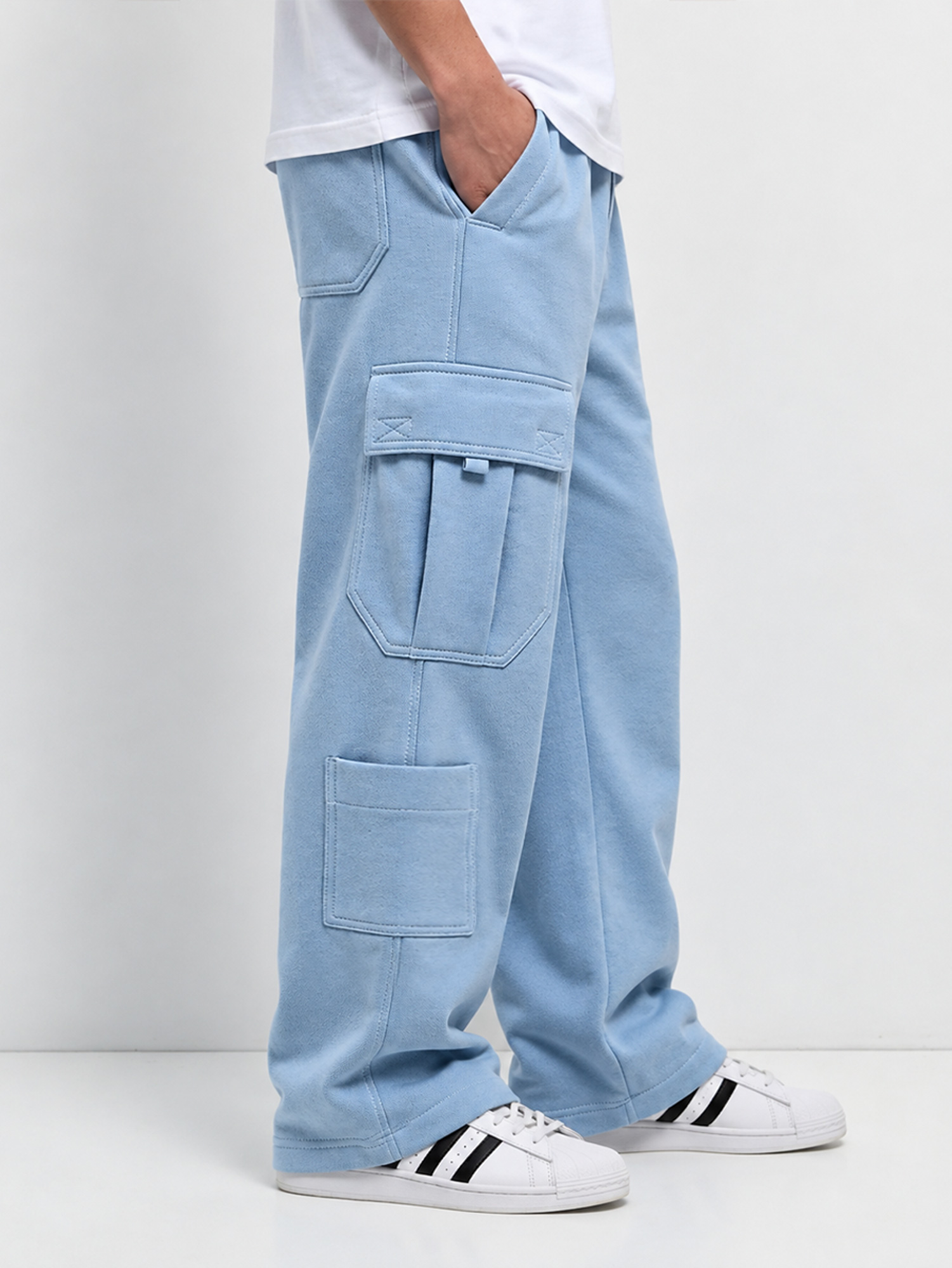 Men's Comfortable Casual Cargo Pants with Multiple Pockets and Embroidered Logo