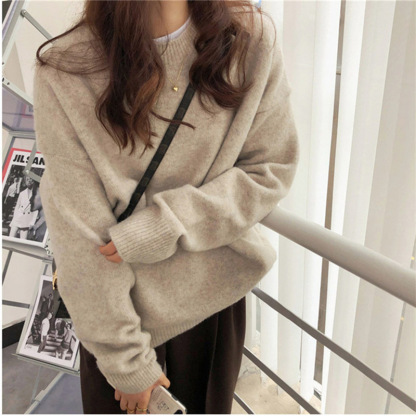 Solid color versatile knitted sweater for women