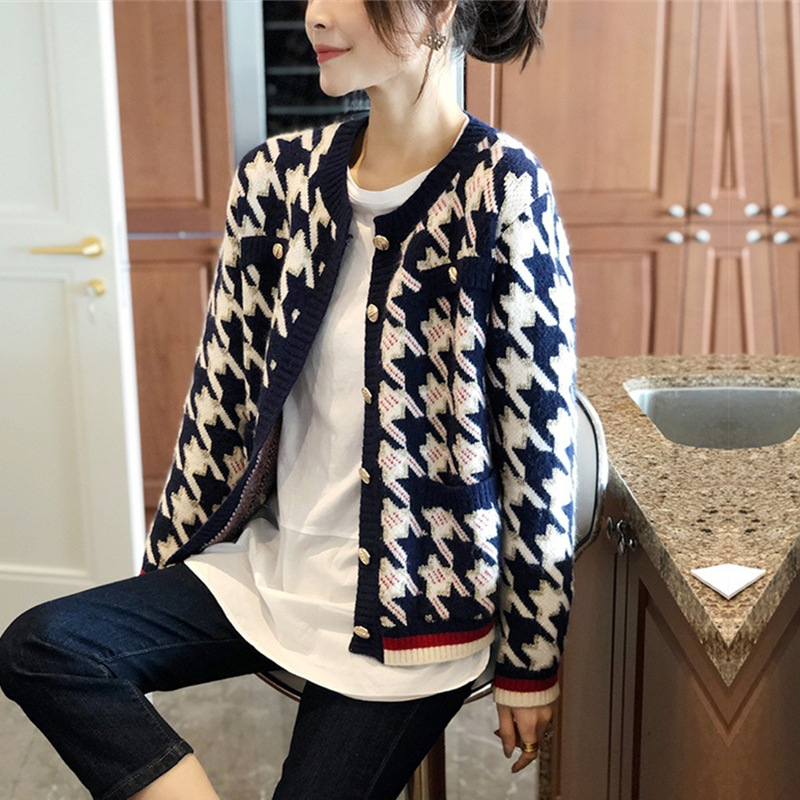 New Knitted Women's Clothing