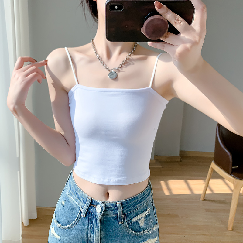 Summer versatile short style with vest and exposed navel